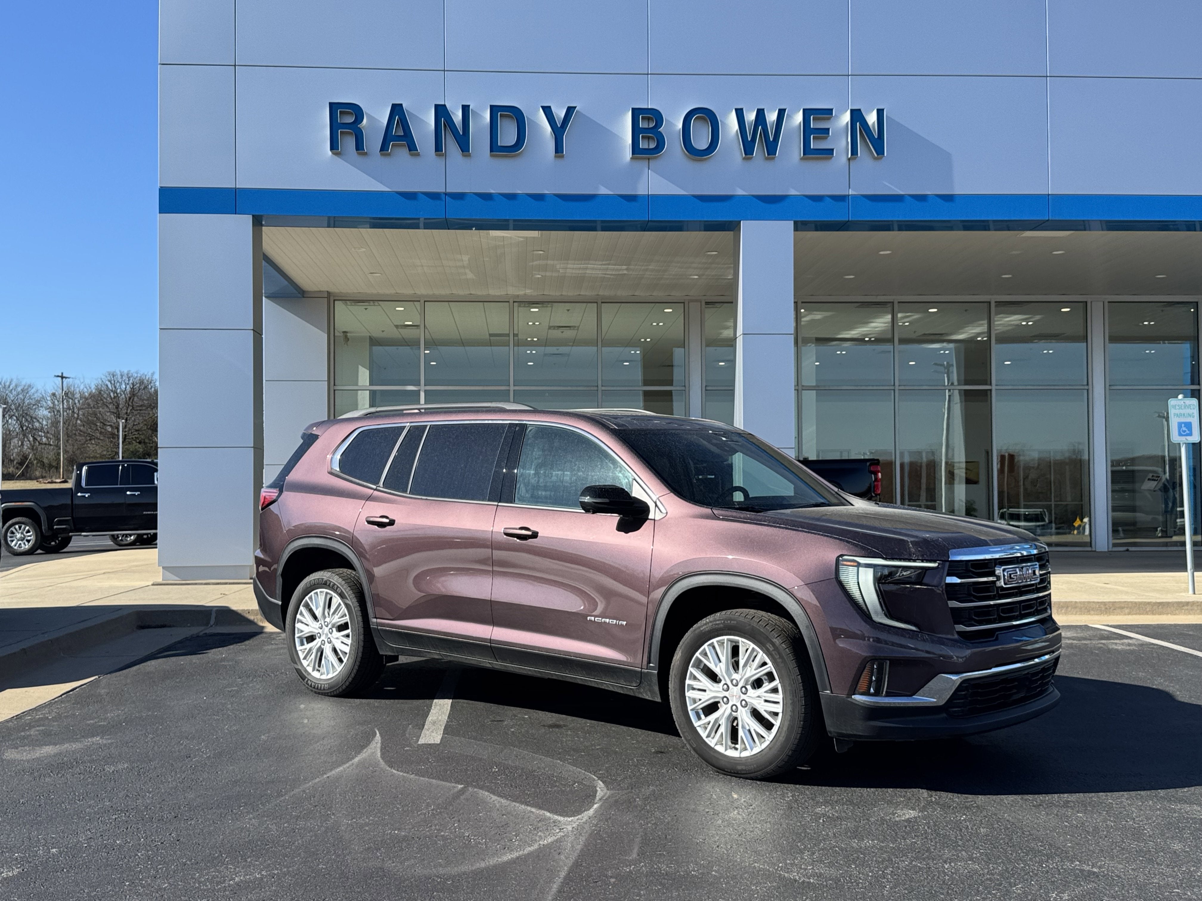 2024 GMC Acadia Elevation