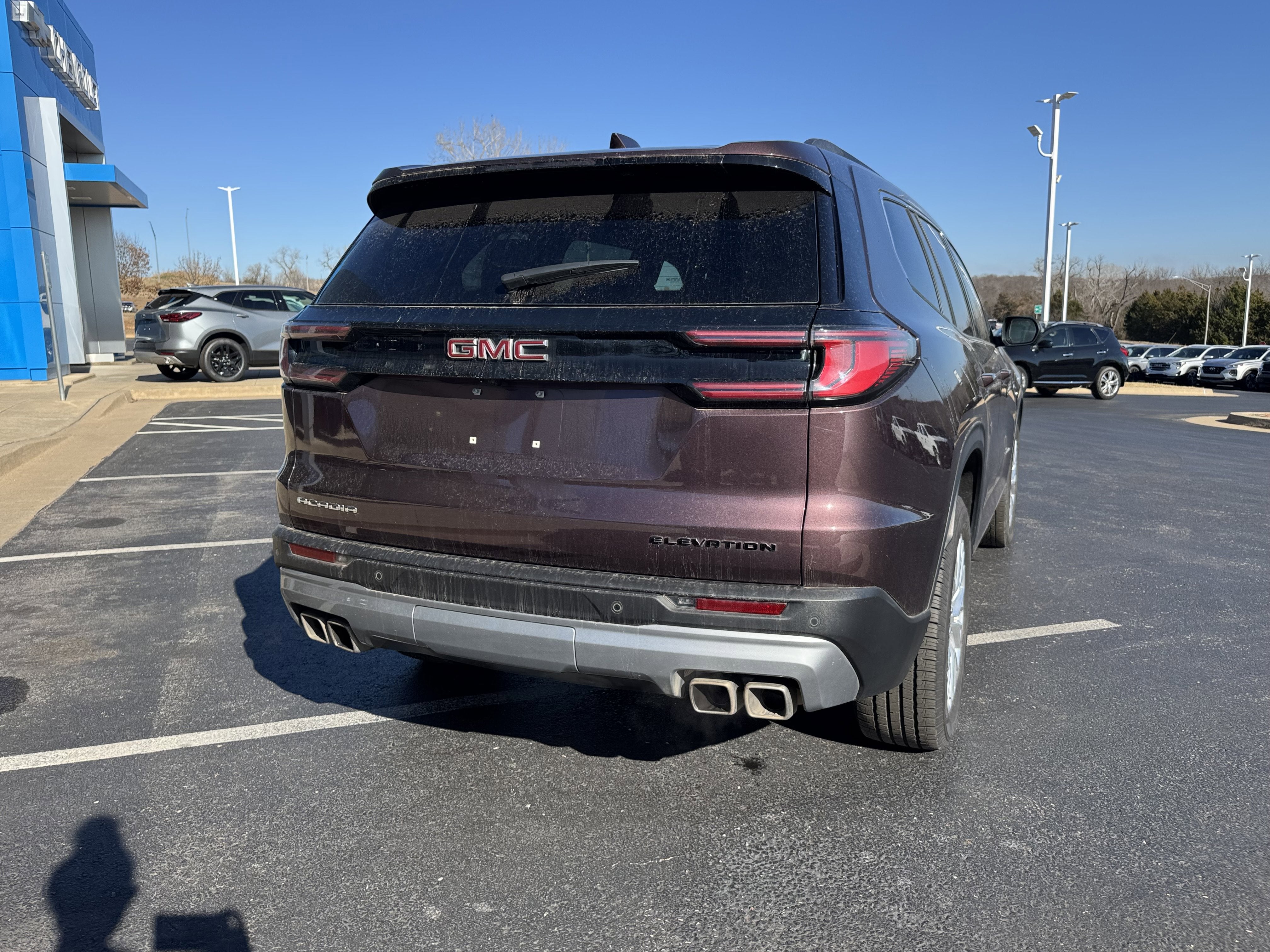 2024 GMC Acadia Elevation