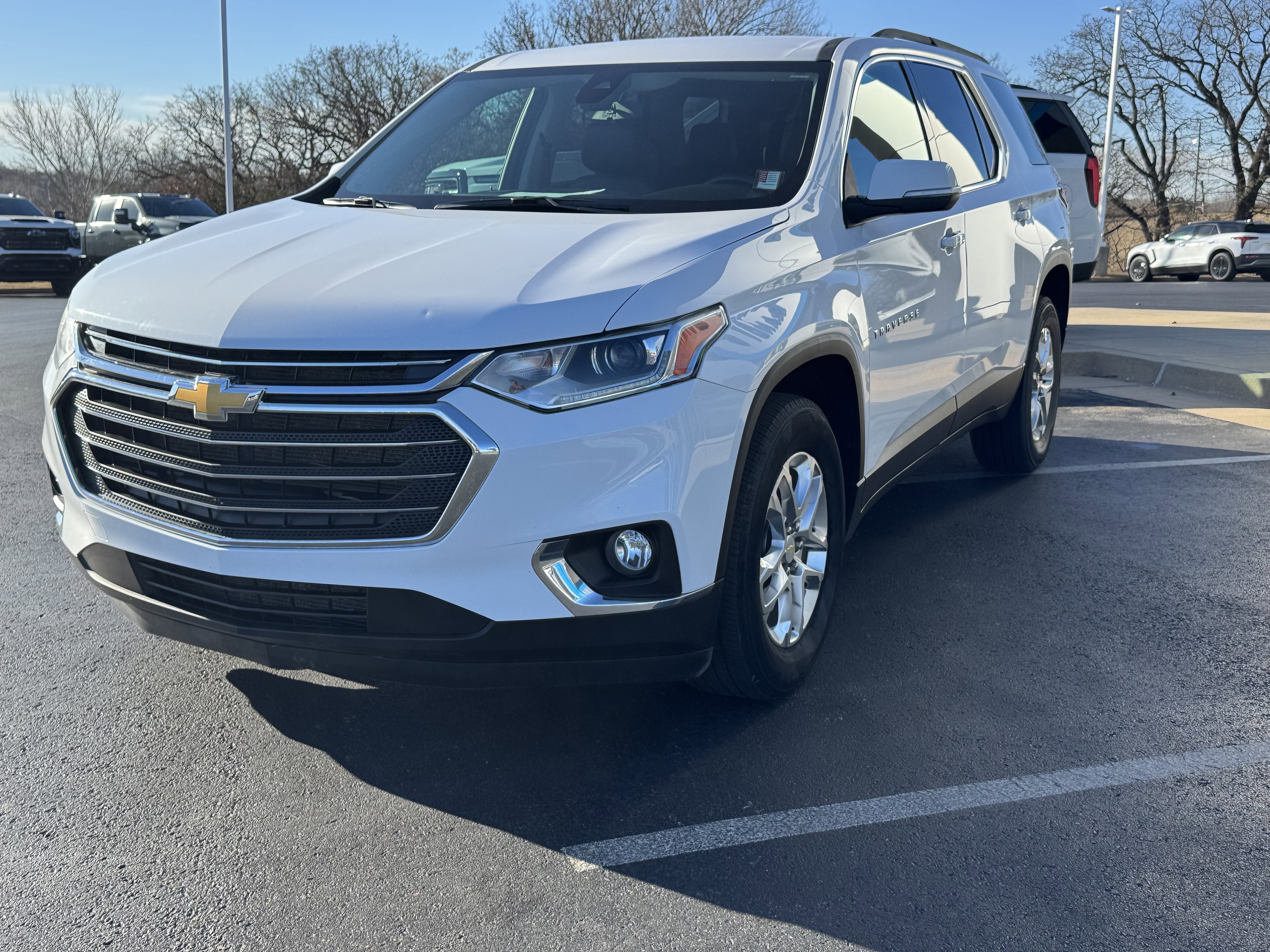 2021 Chevrolet Traverse LT Leather