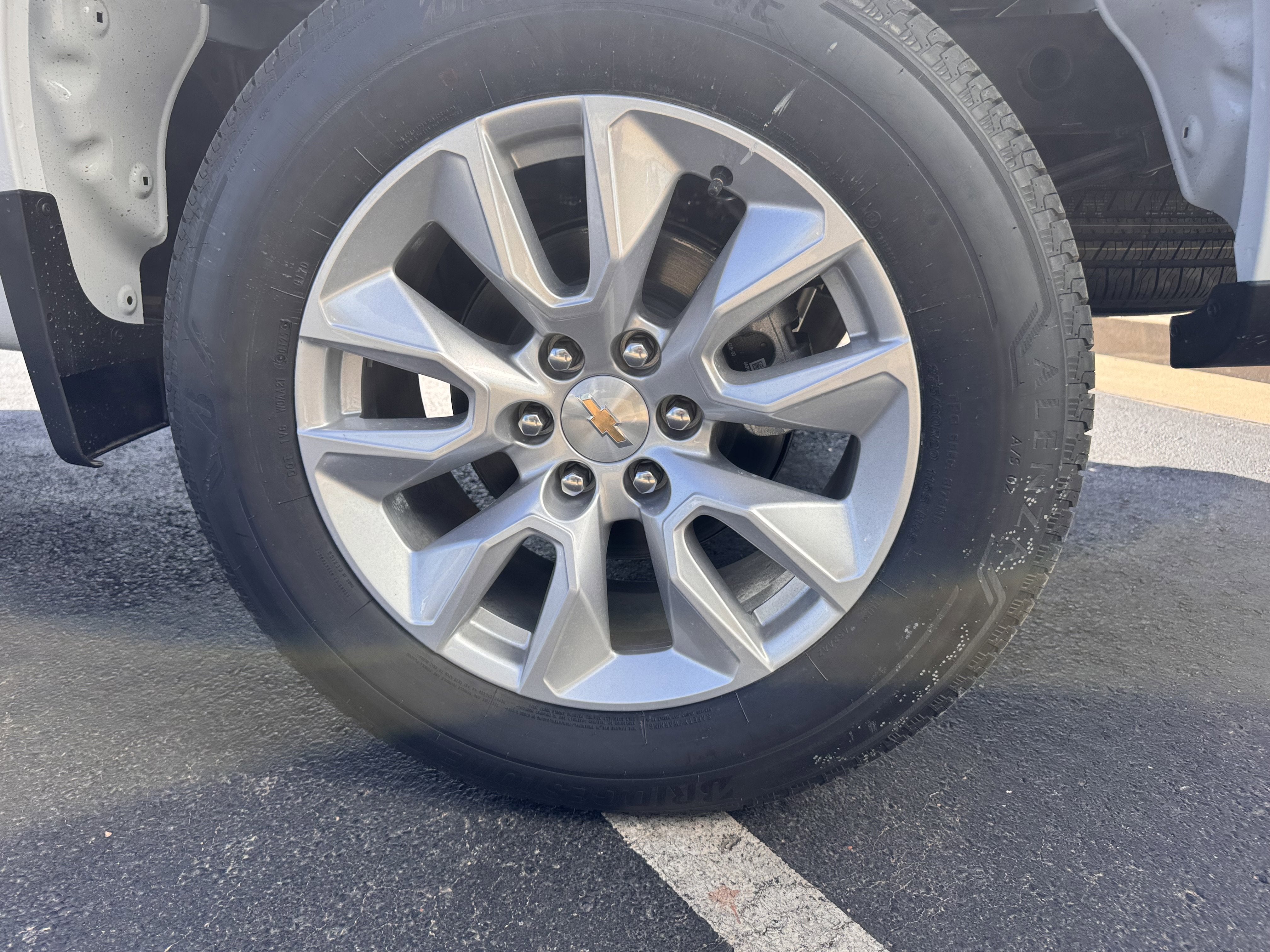 2025 Chevrolet Silverado 1500 Custom