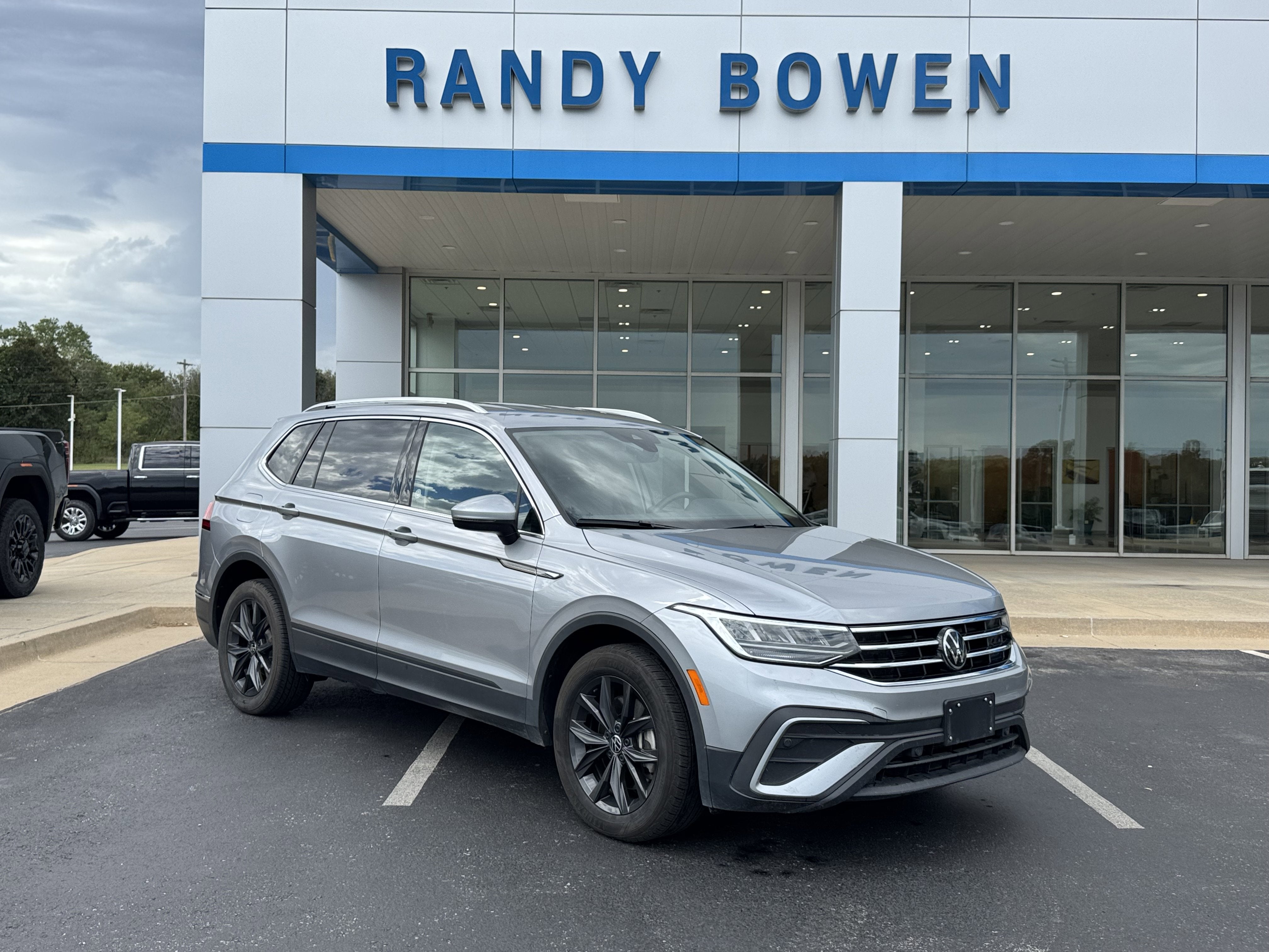 2024 Volkswagen Tiguan SE