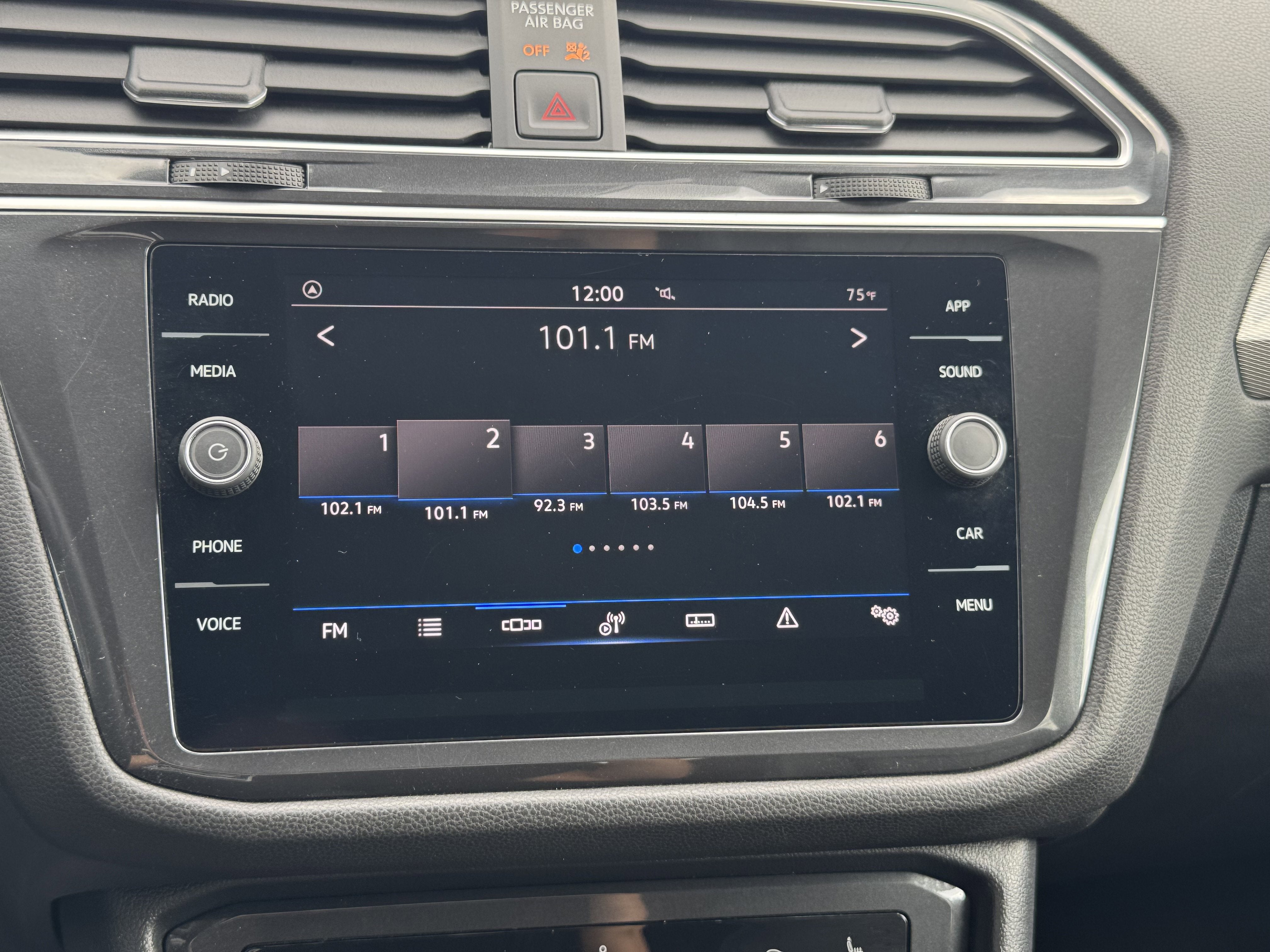 2024 Volkswagen Tiguan SE