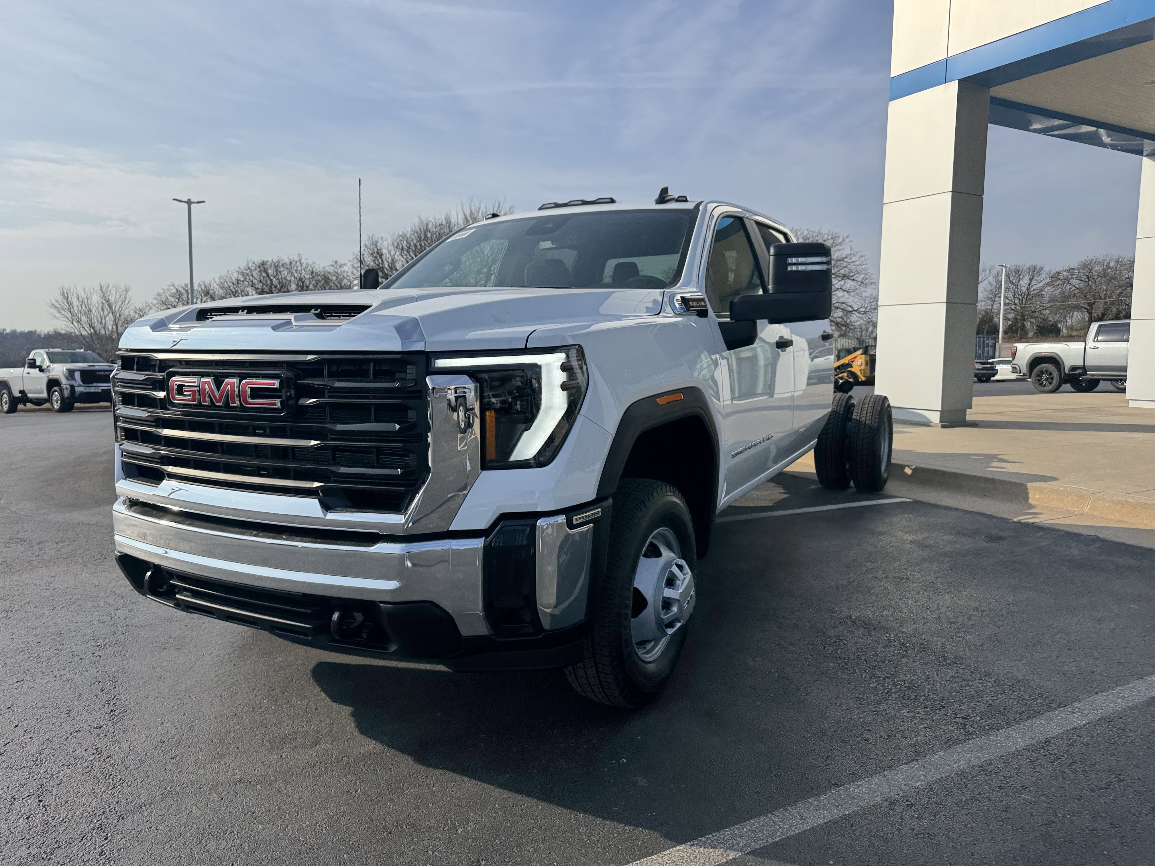 2026 GMC Sierra 3500 HD Chassis Cab Pro