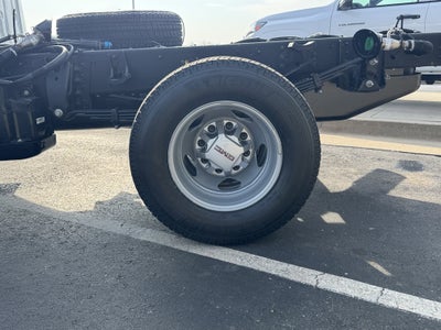 2026 GMC Sierra 3500 HD Chassis Cab Pro