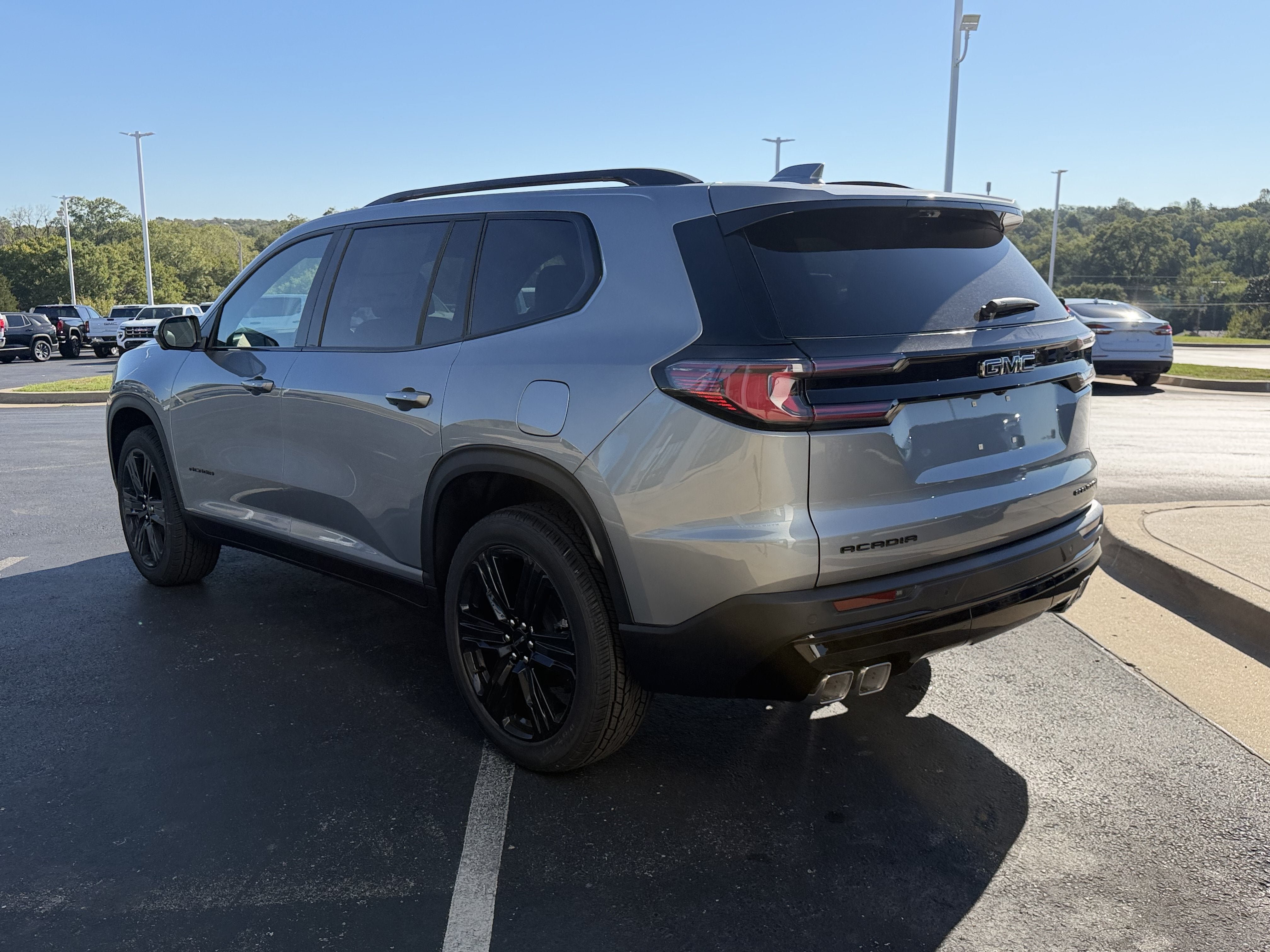 2027 GMC Acadia Elevation
