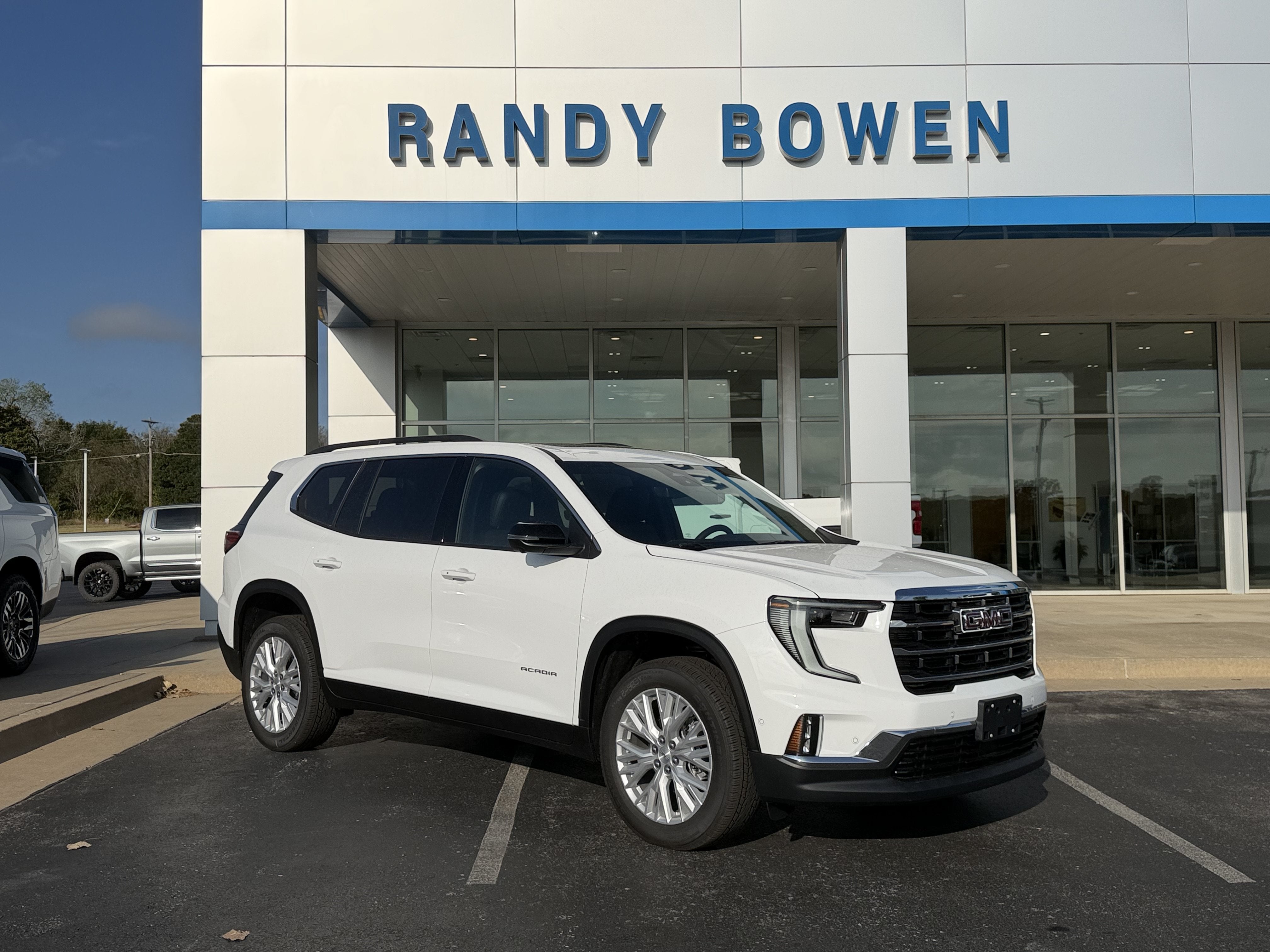 2027 GMC Acadia Elevation