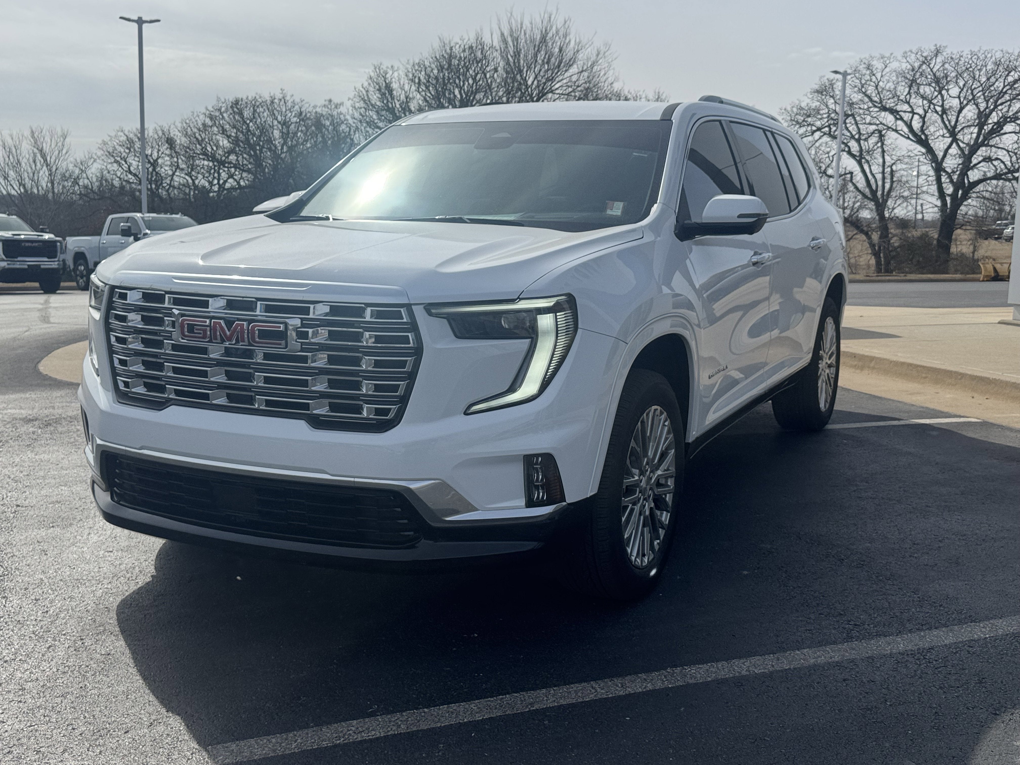 2025 GMC Acadia Denali