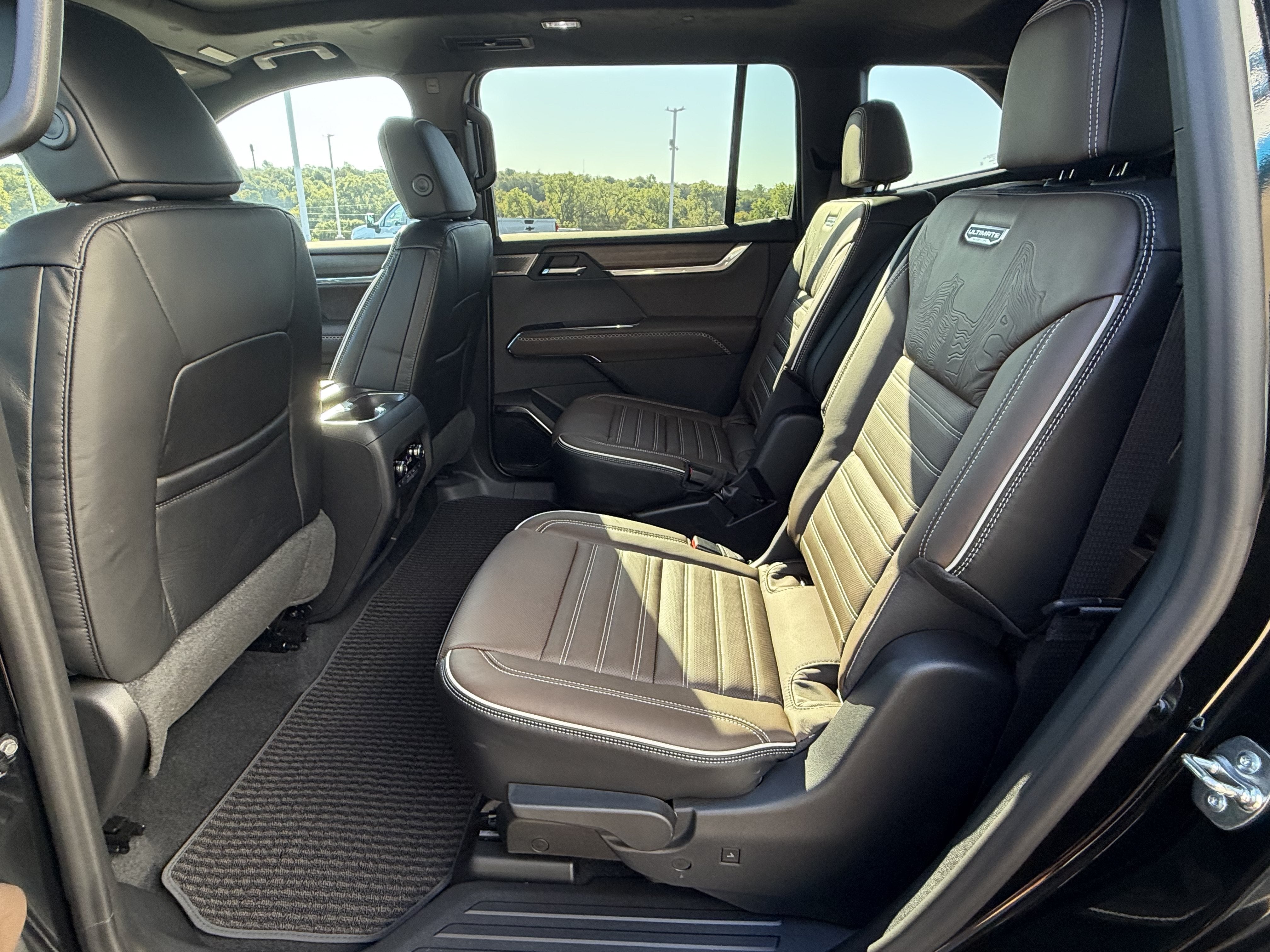 2027 GMC Acadia Denali Ultimate
