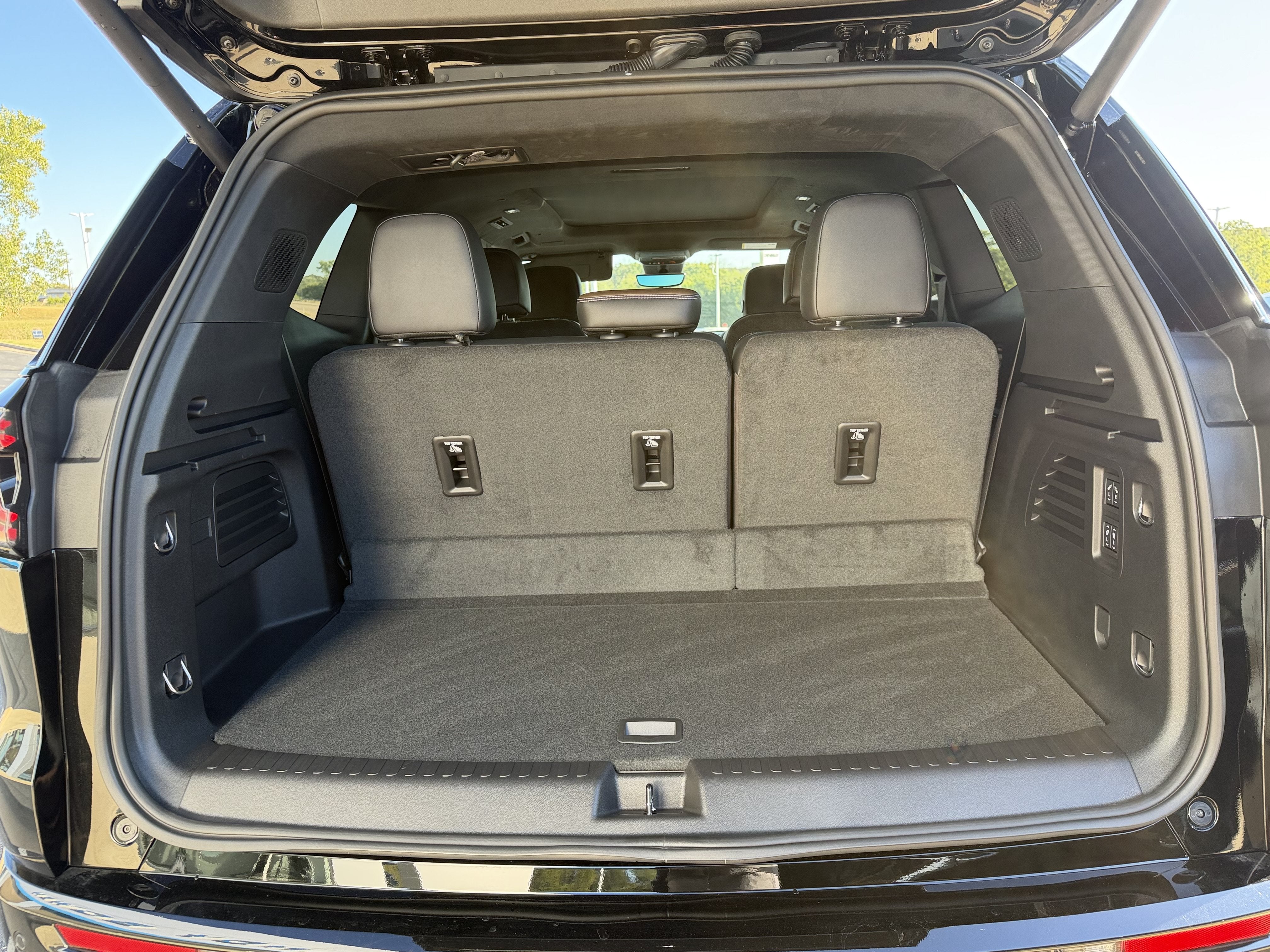 2027 GMC Acadia Denali Ultimate