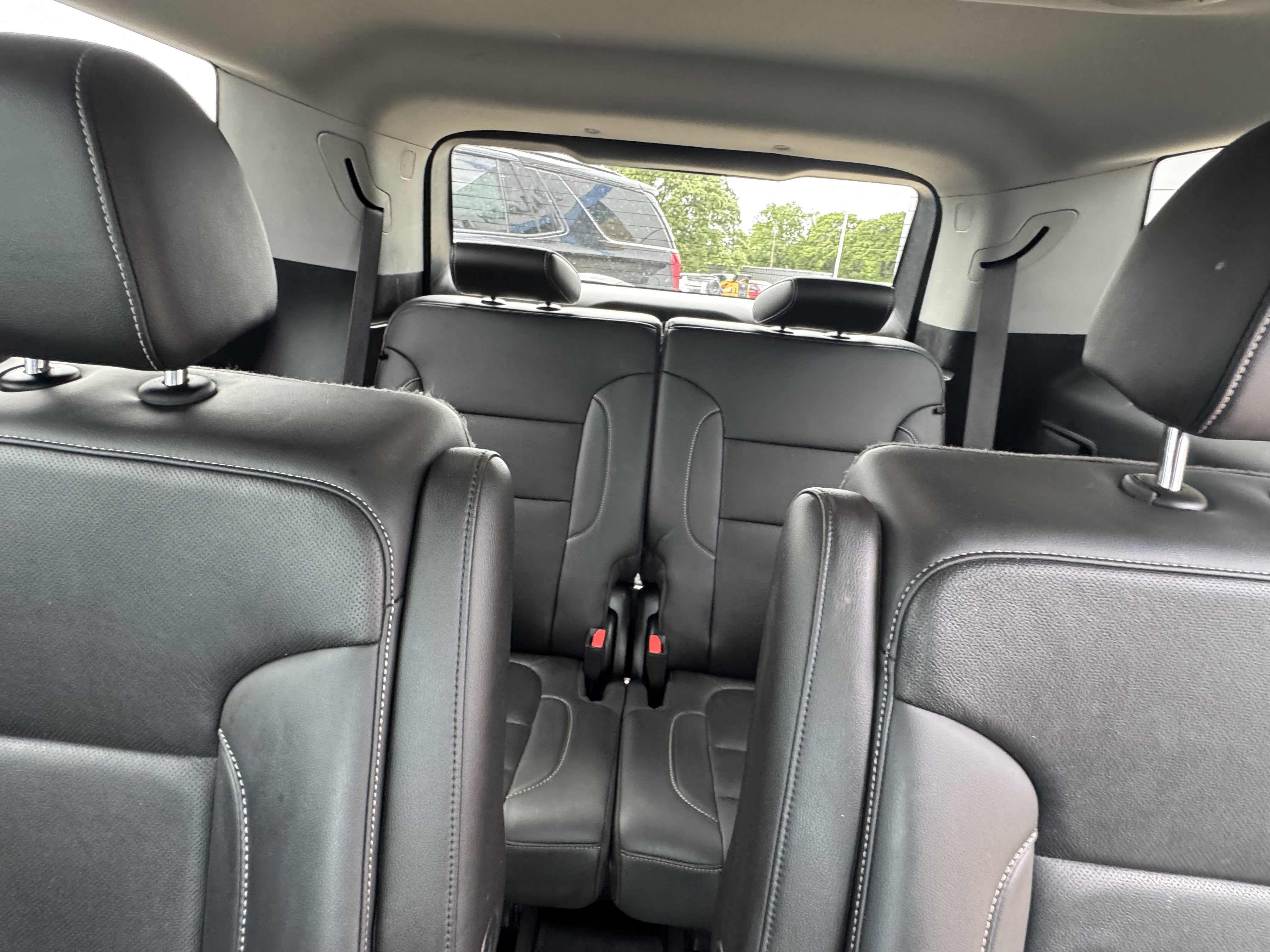 2022 GMC Acadia SLT