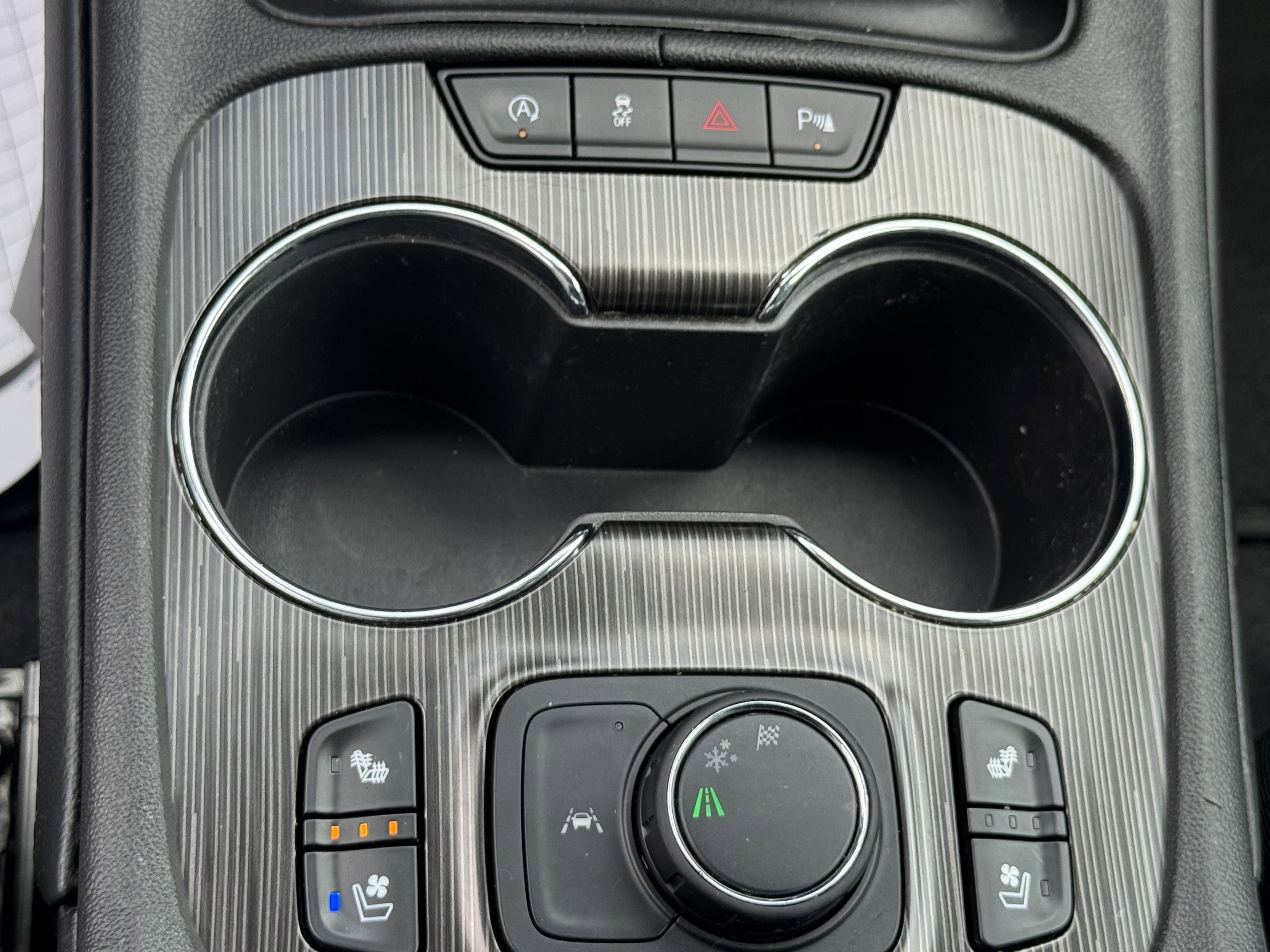 2022 GMC Acadia SLT