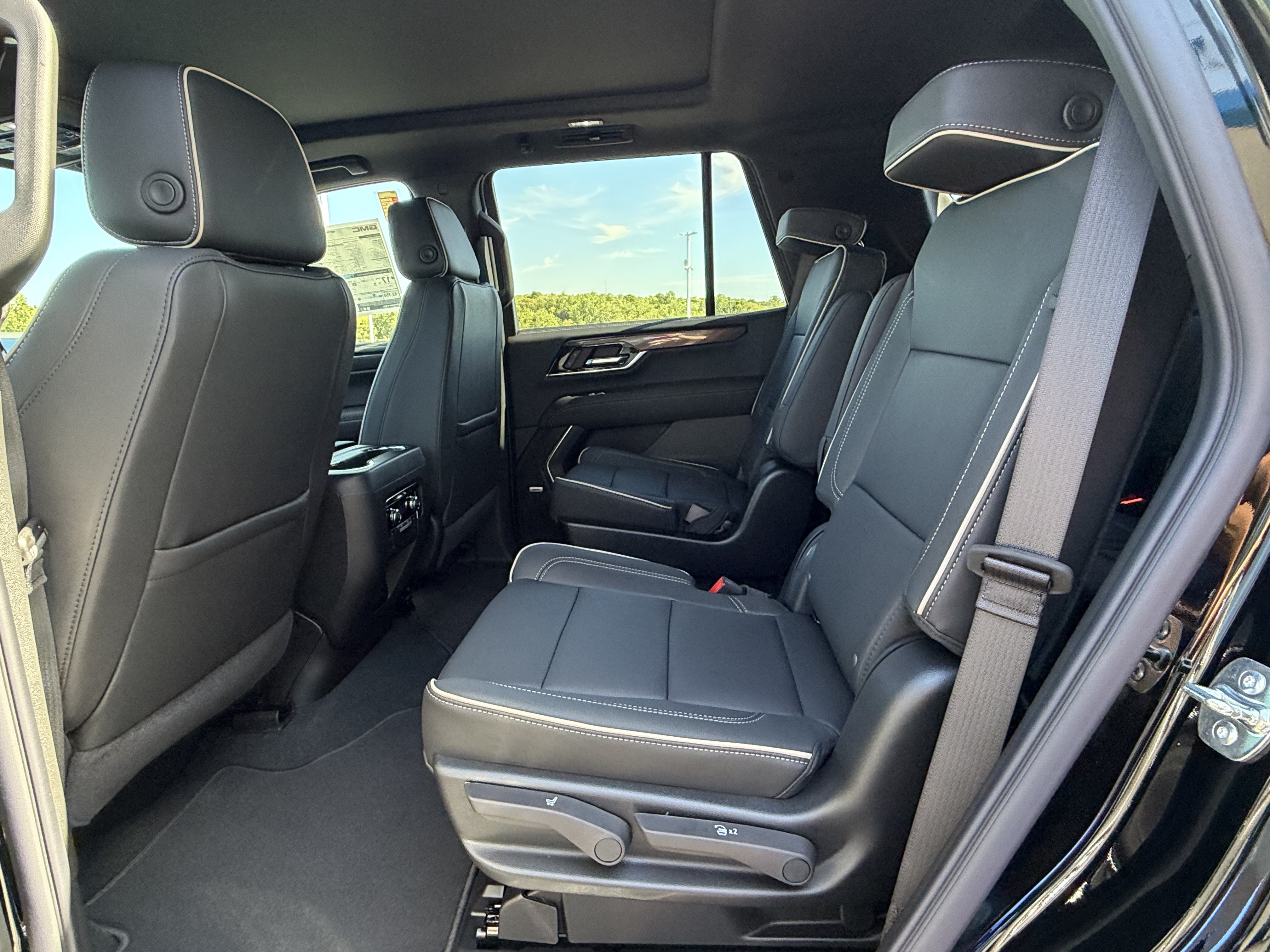 2027 GMC Yukon Elevation