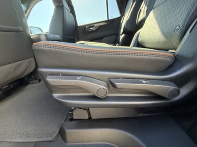 2027 GMC Yukon AT4