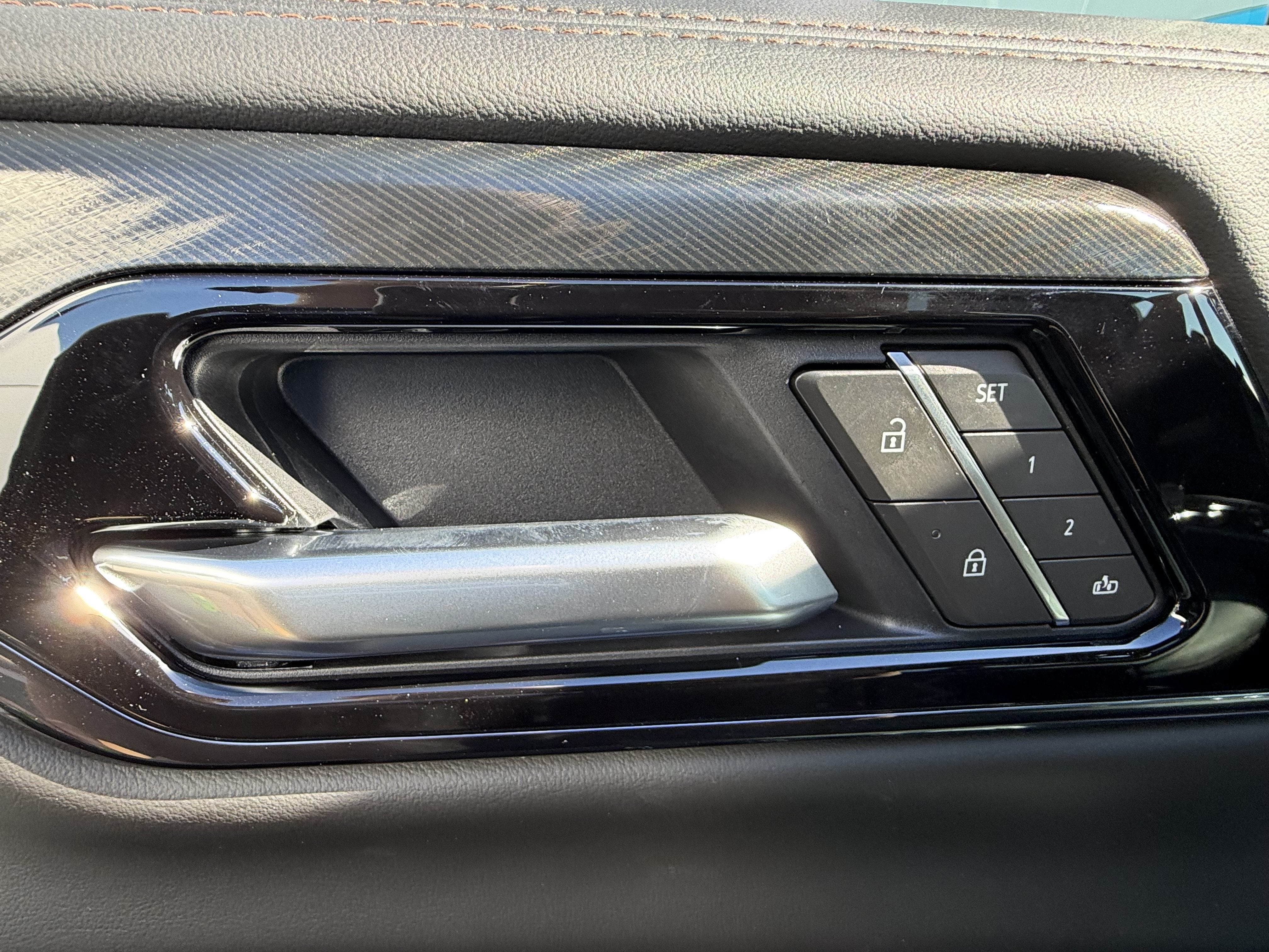 2027 GMC Yukon AT4