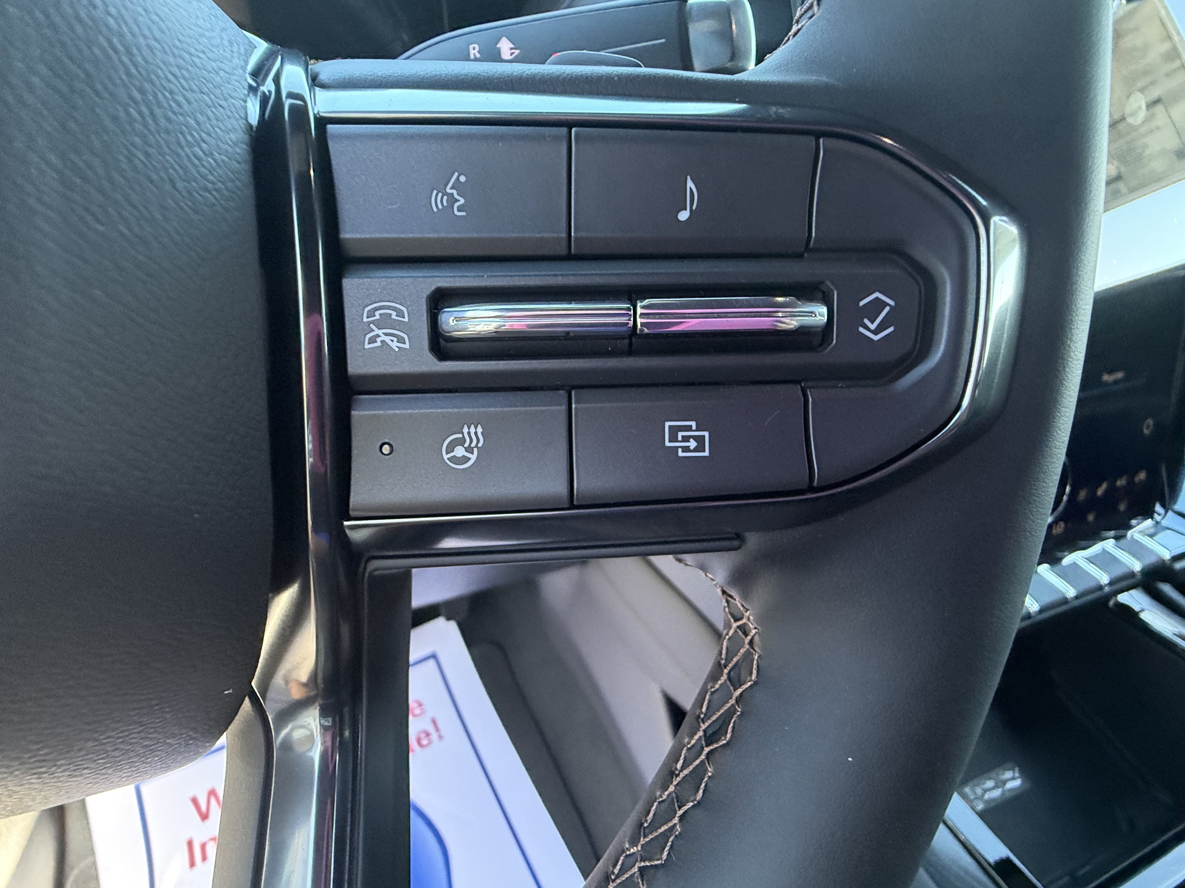 2027 GMC Yukon AT4