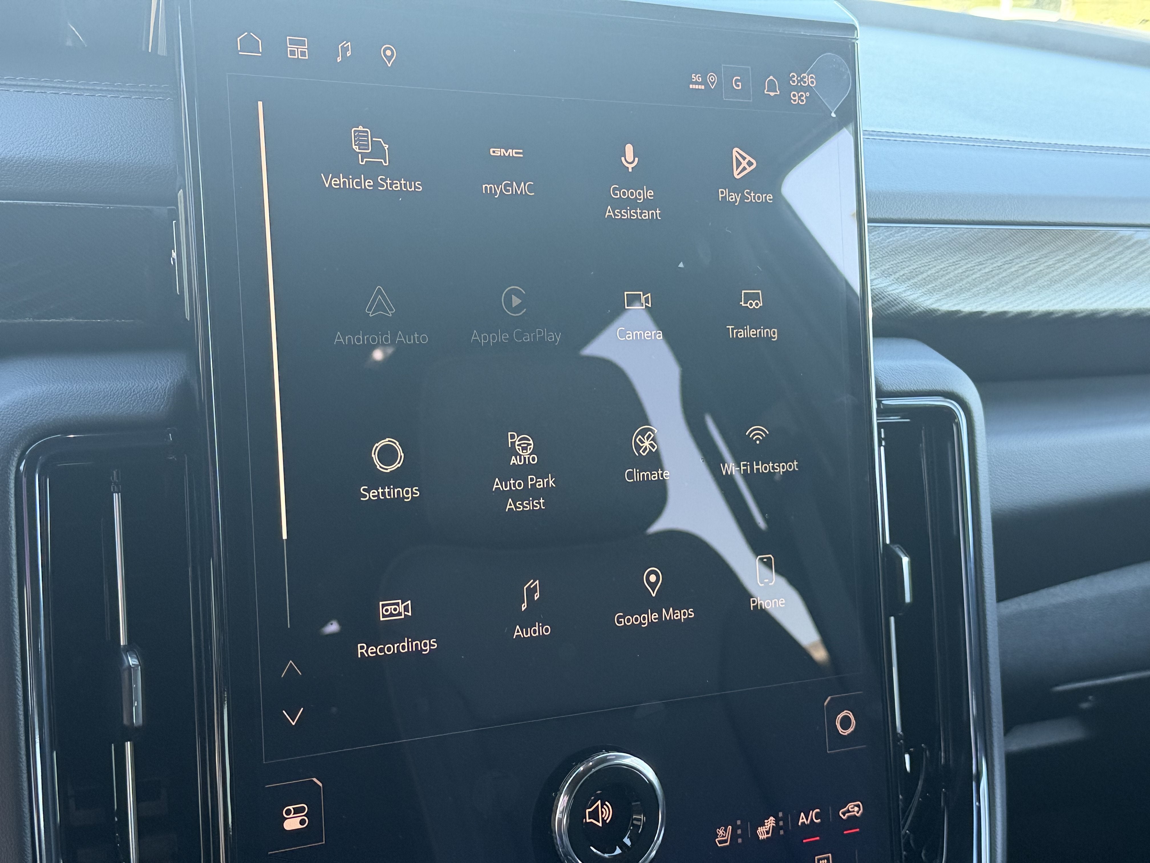 2027 GMC Yukon AT4