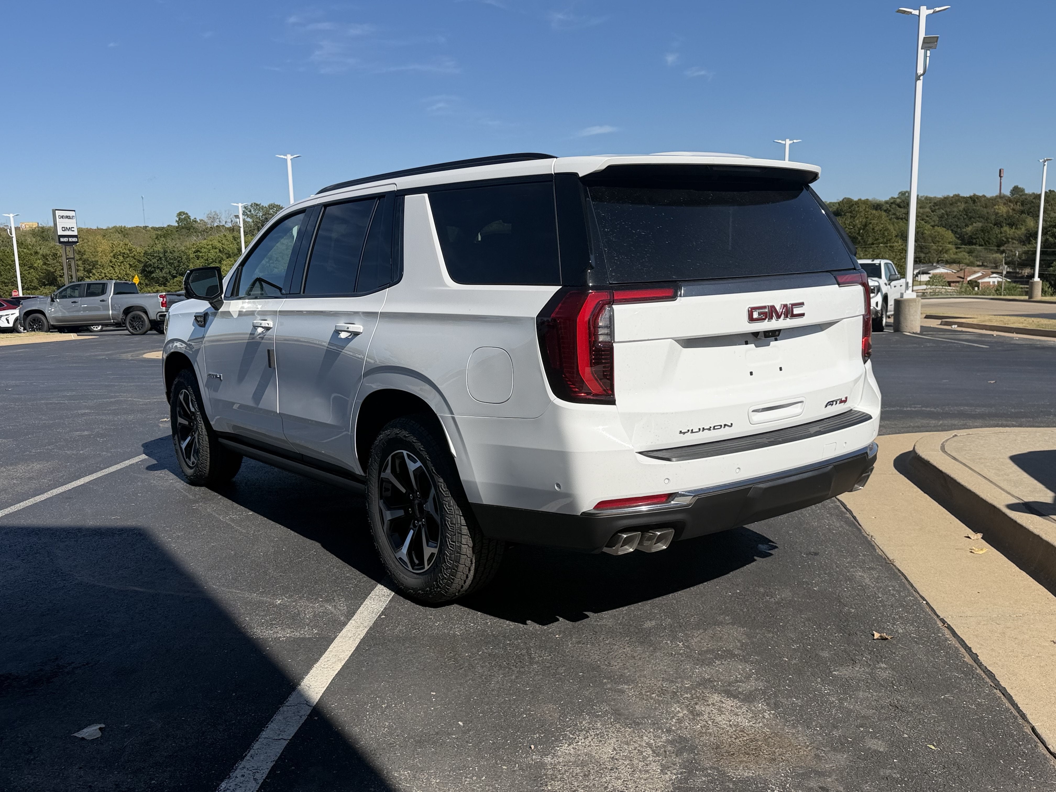 2027 GMC Yukon AT4