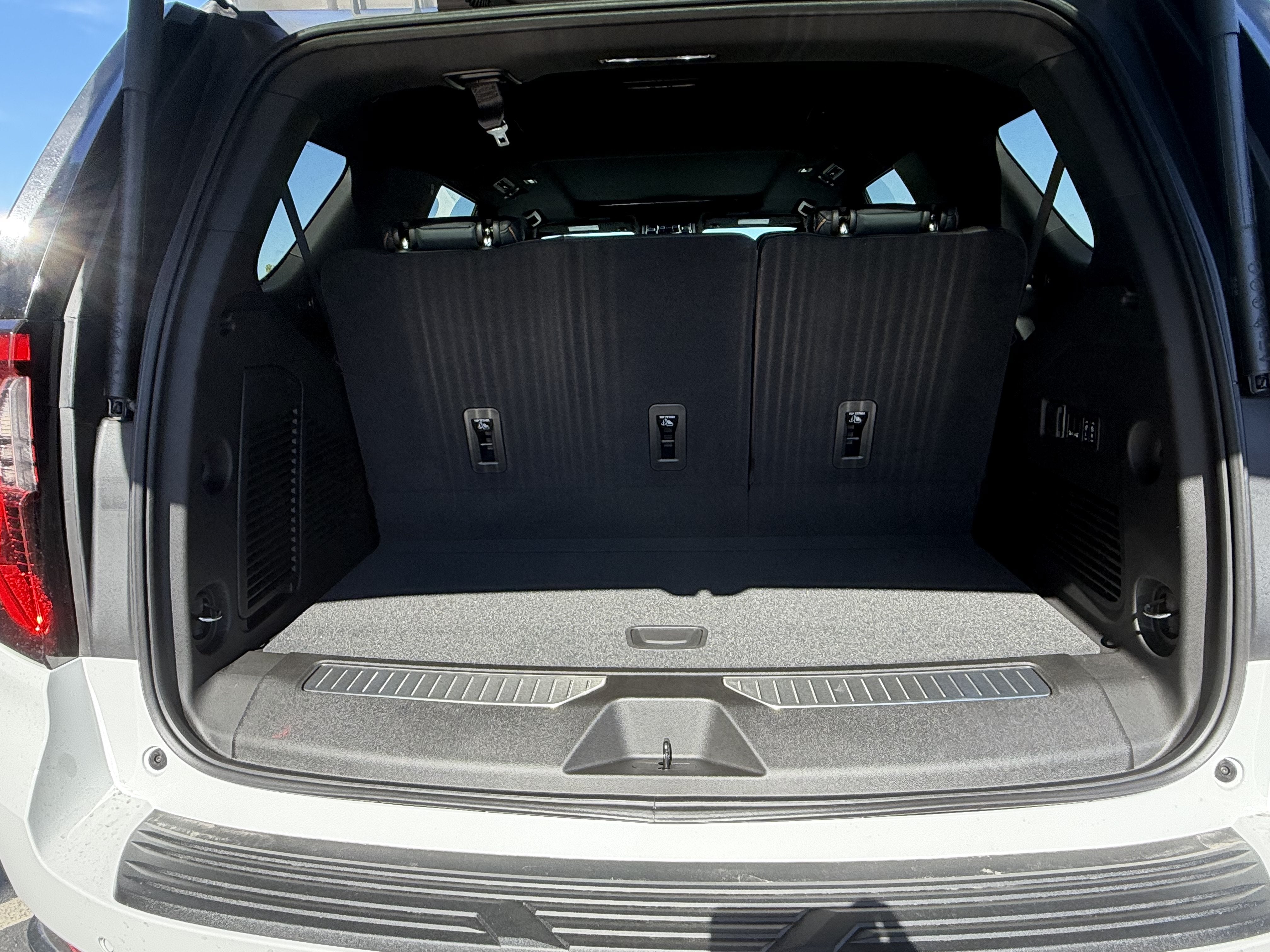 2027 GMC Yukon AT4