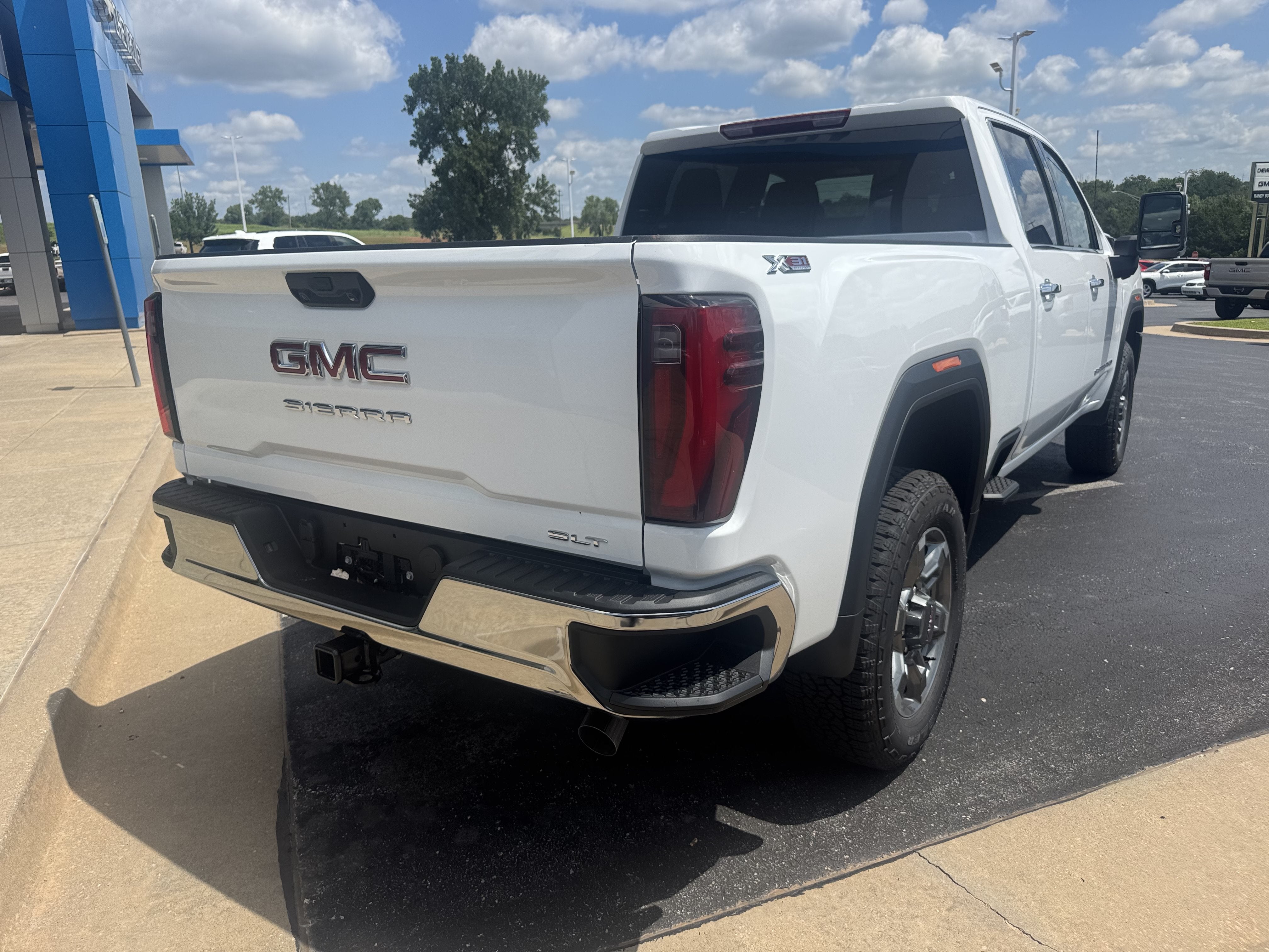 2026 GMC Sierra 2500 HD SLT