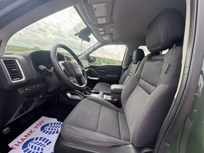 2022 Nissan Frontier SV