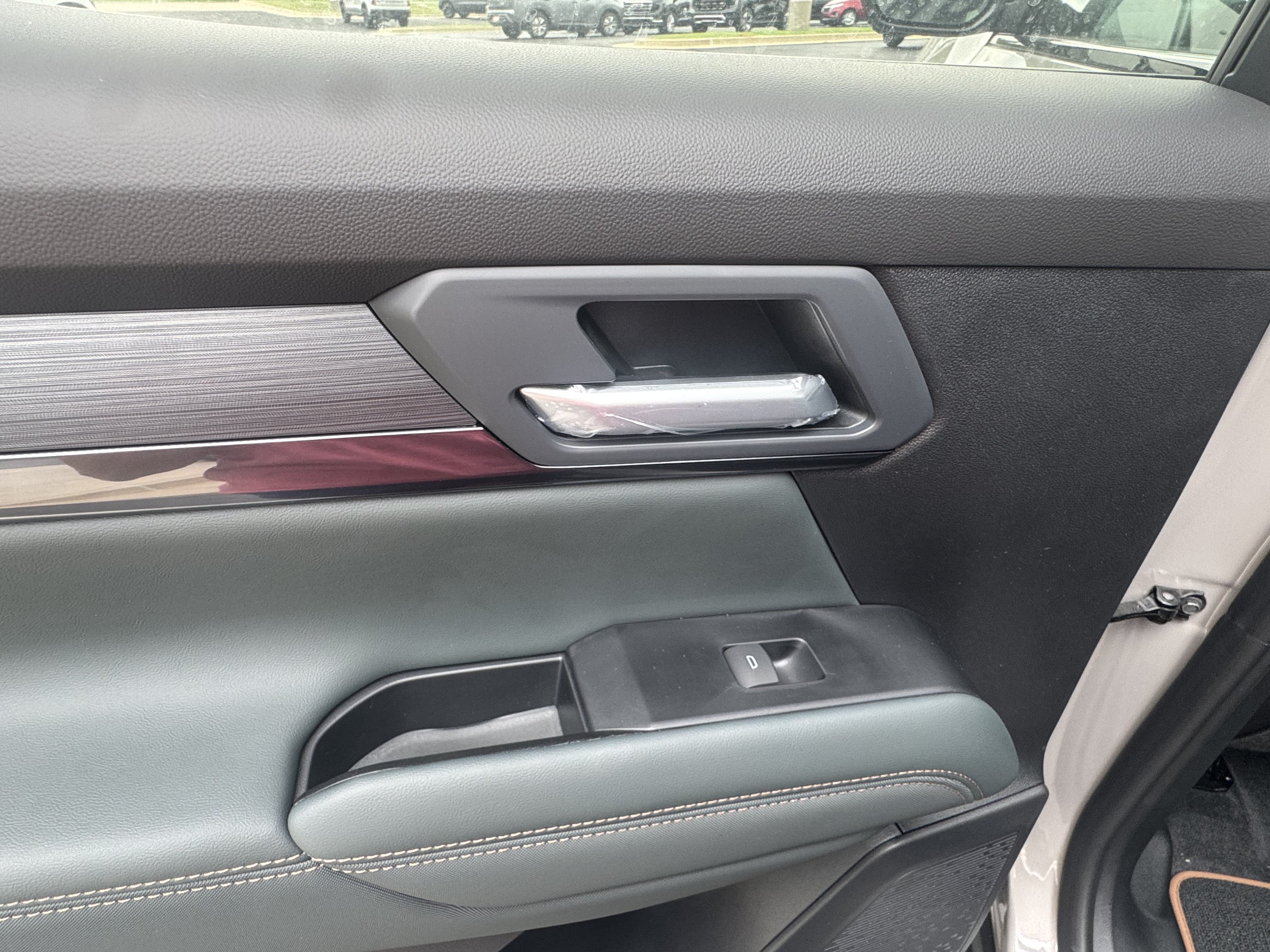 2027 GMC Terrain AWD AT4