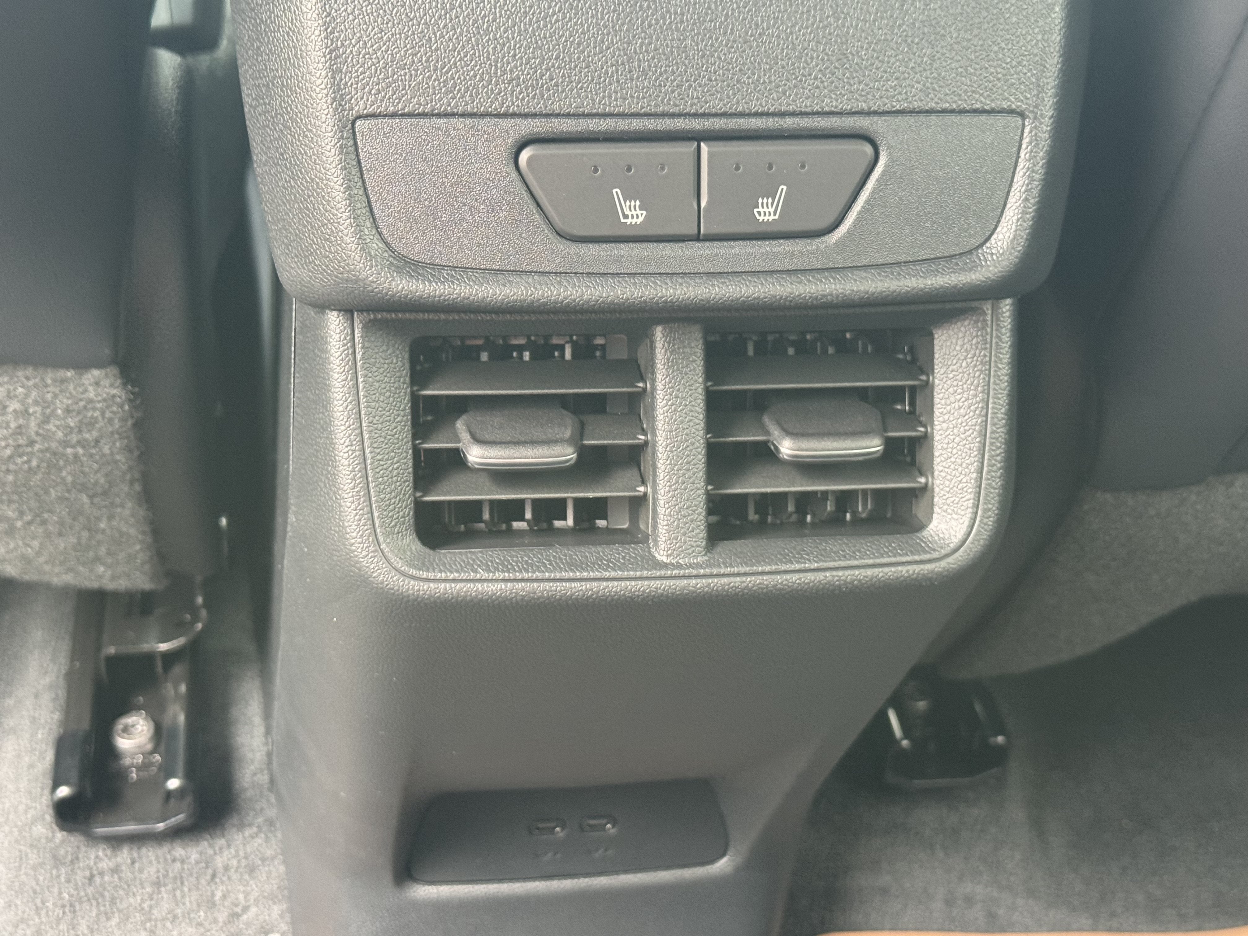 2027 GMC Terrain AWD AT4