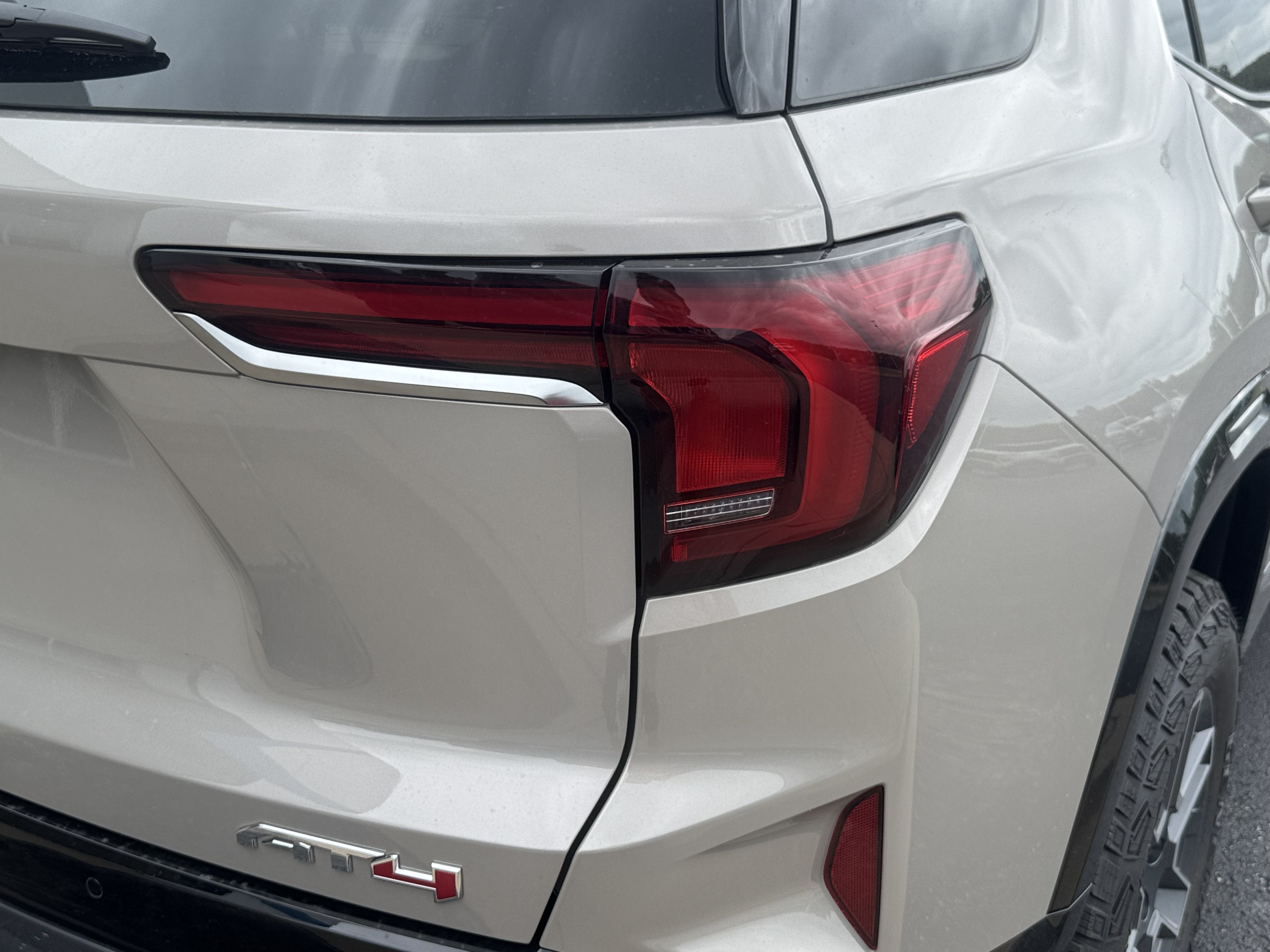2027 GMC Terrain AWD AT4