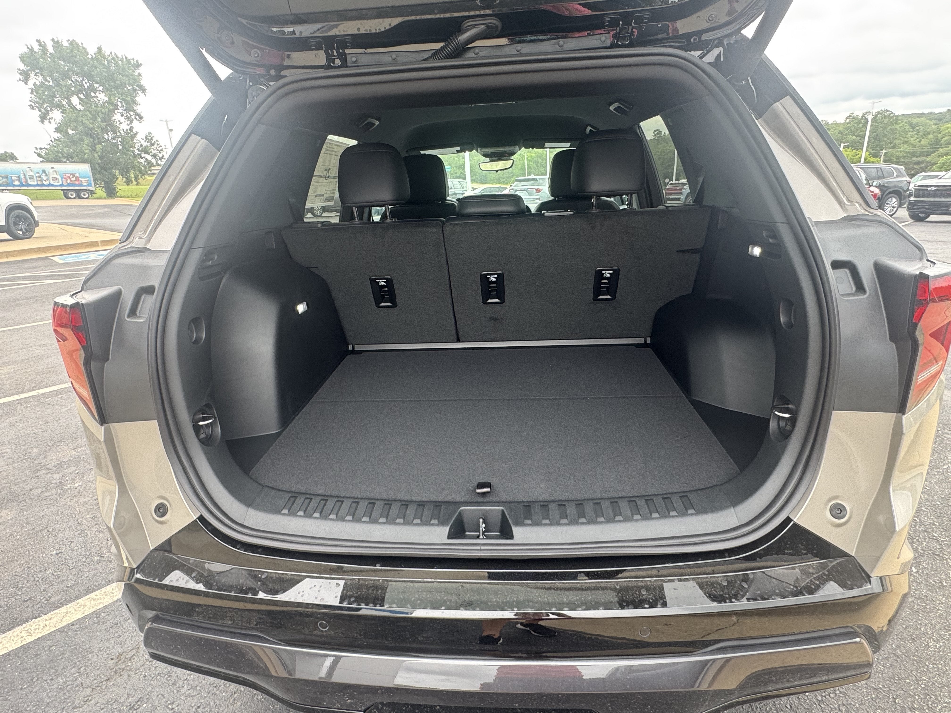 2027 GMC Terrain AWD AT4