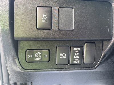 2022 Toyota Tacoma 4WD SR