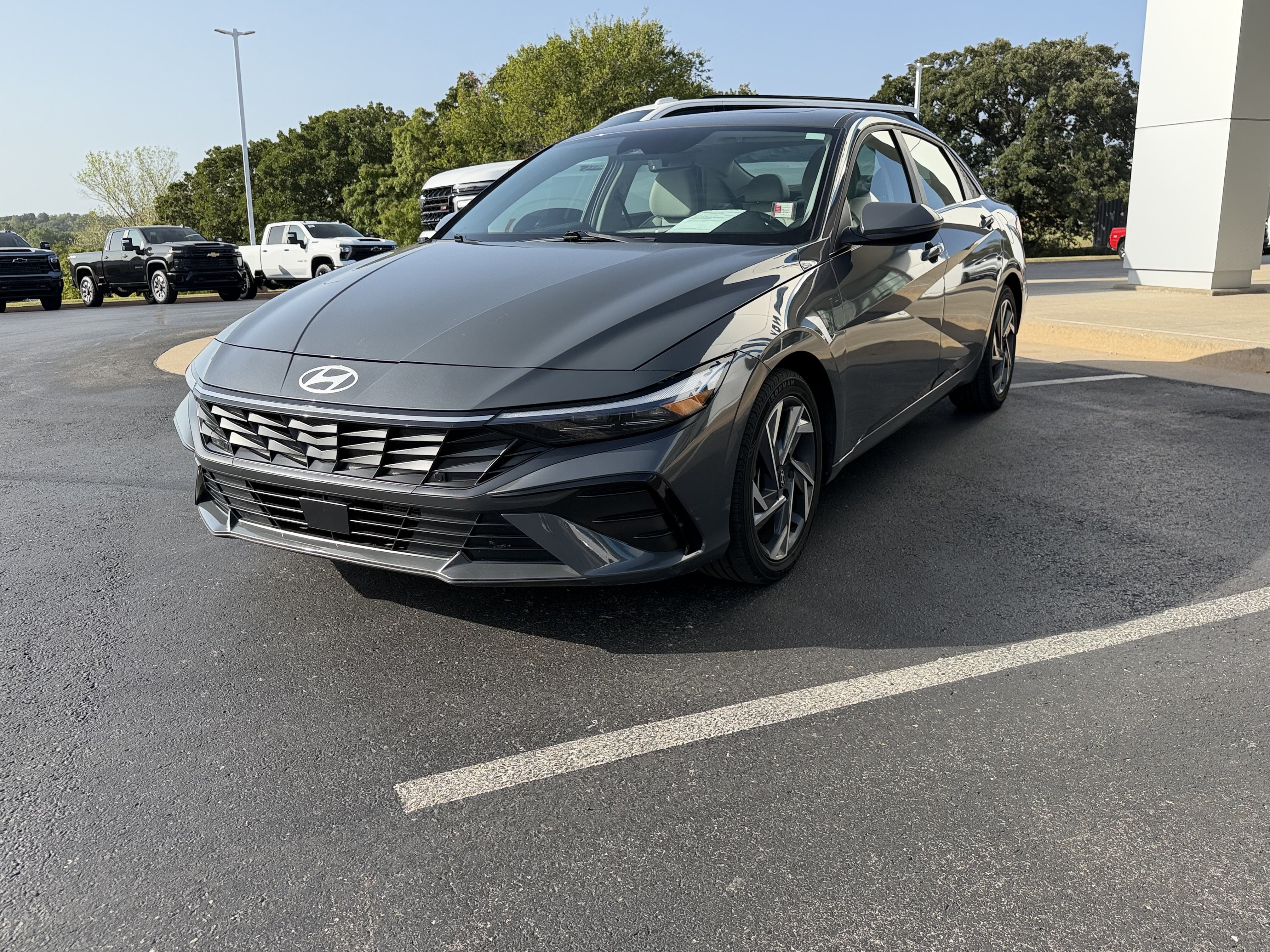 2025 Hyundai Elantra Limited