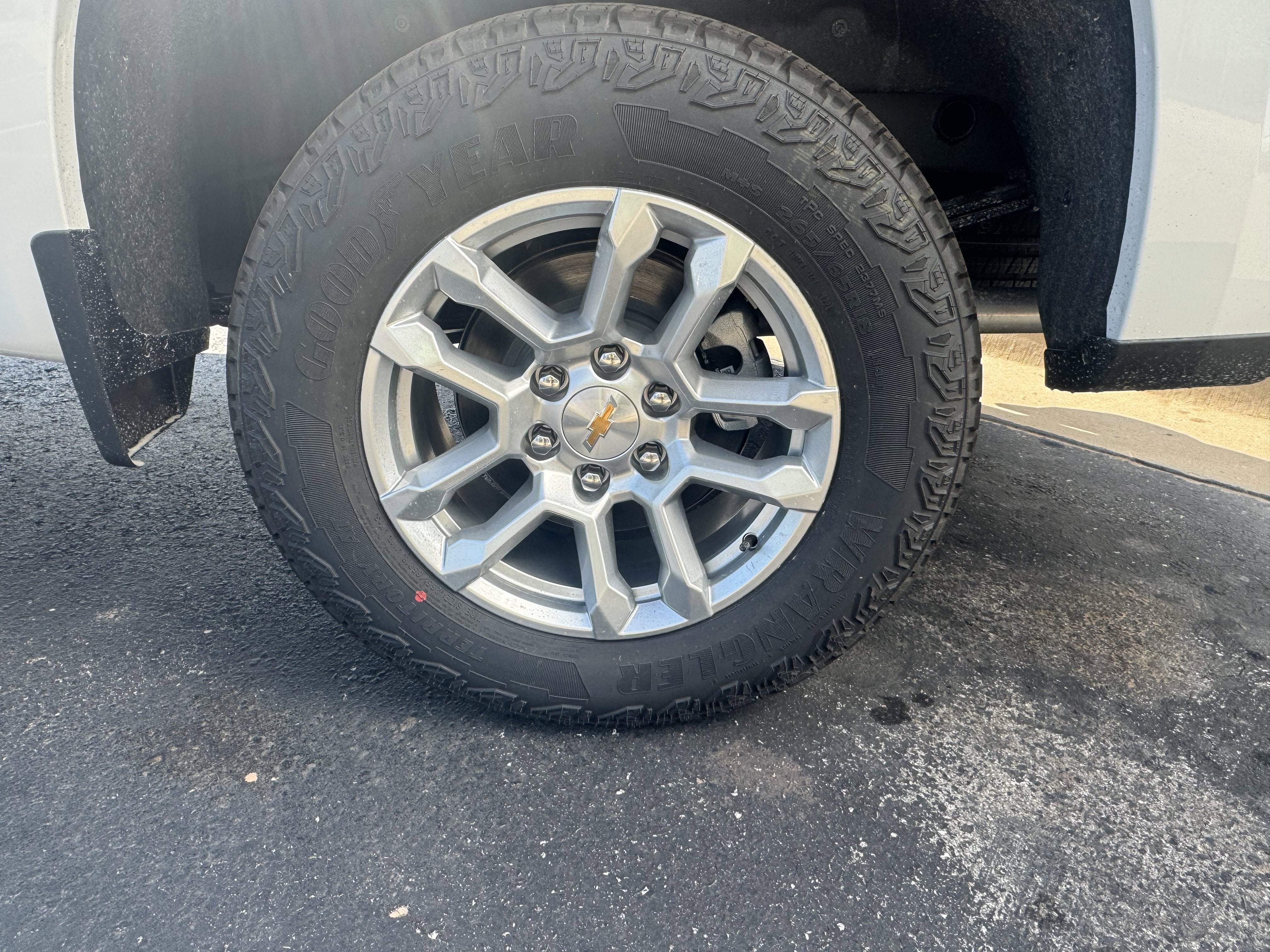 2026 Chevrolet Silverado 1500 LT