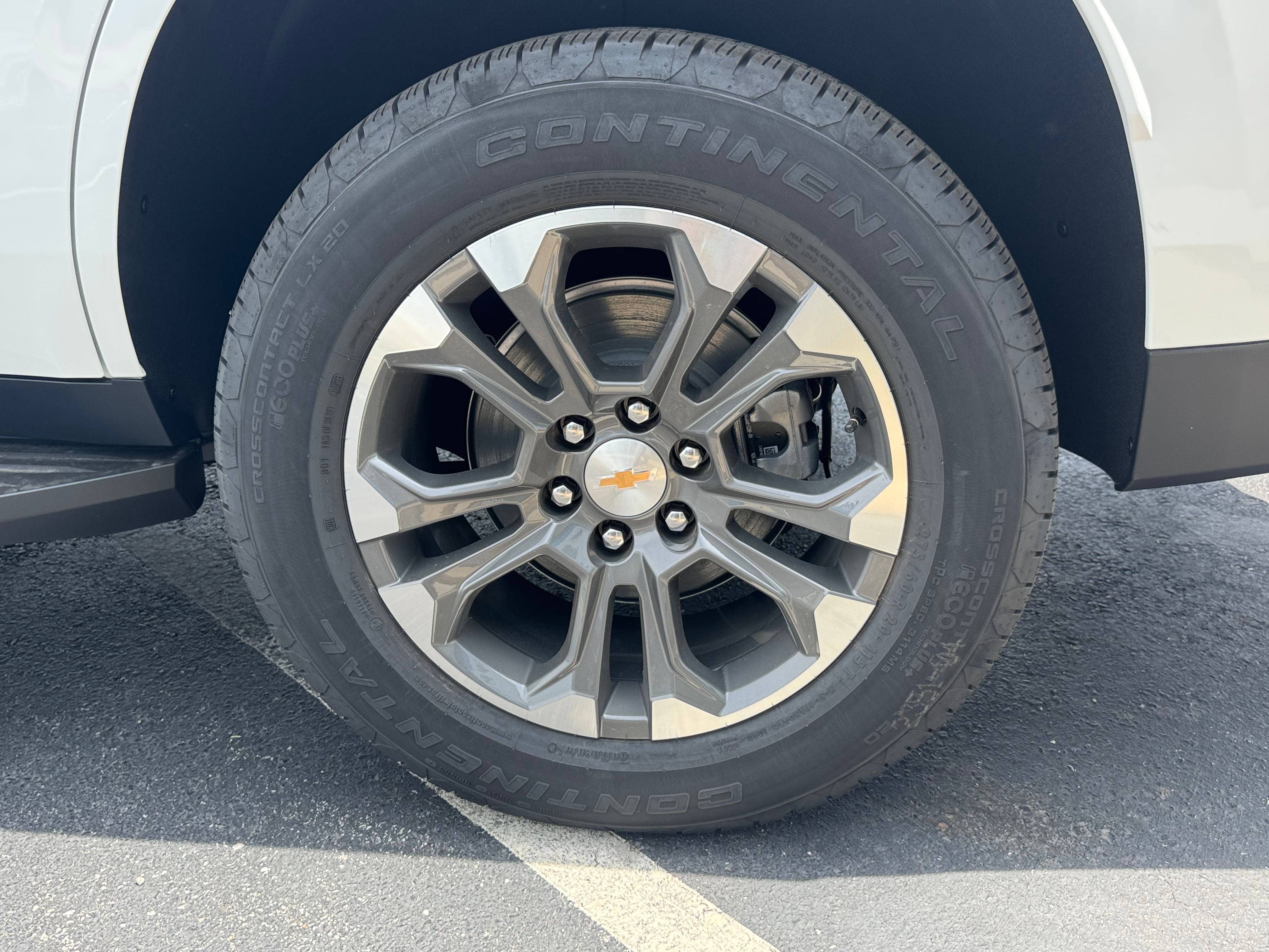 2026 Chevrolet Tahoe LS