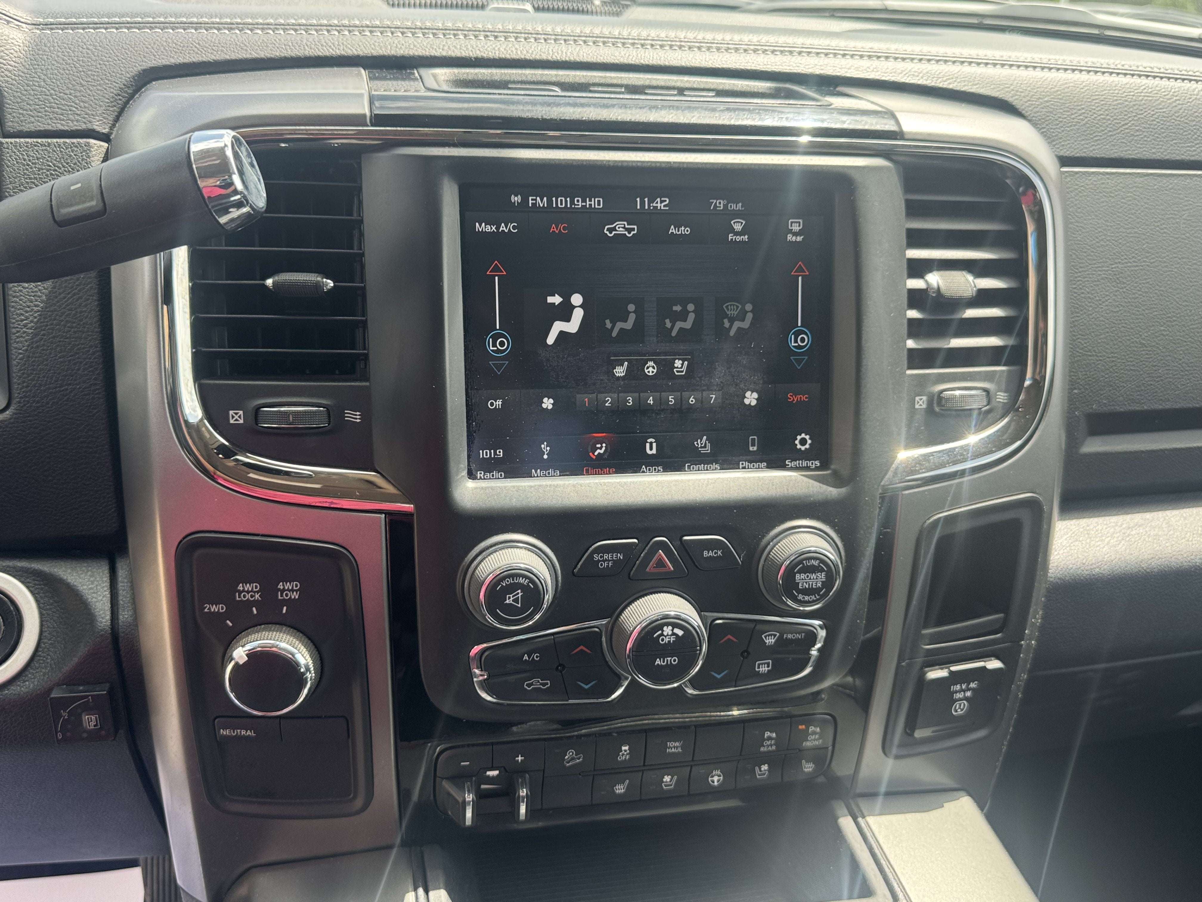 2018 RAM 2500 Laramie