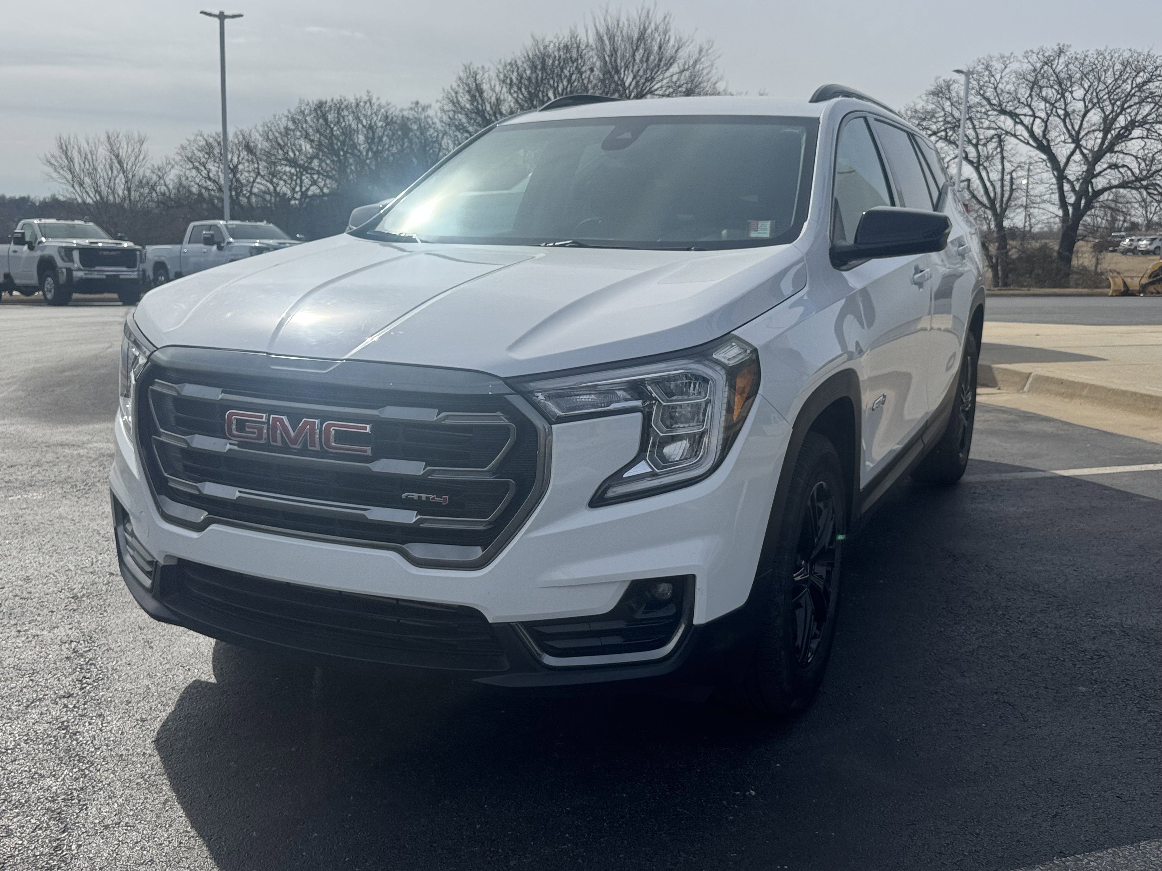2023 GMC Terrain AT4