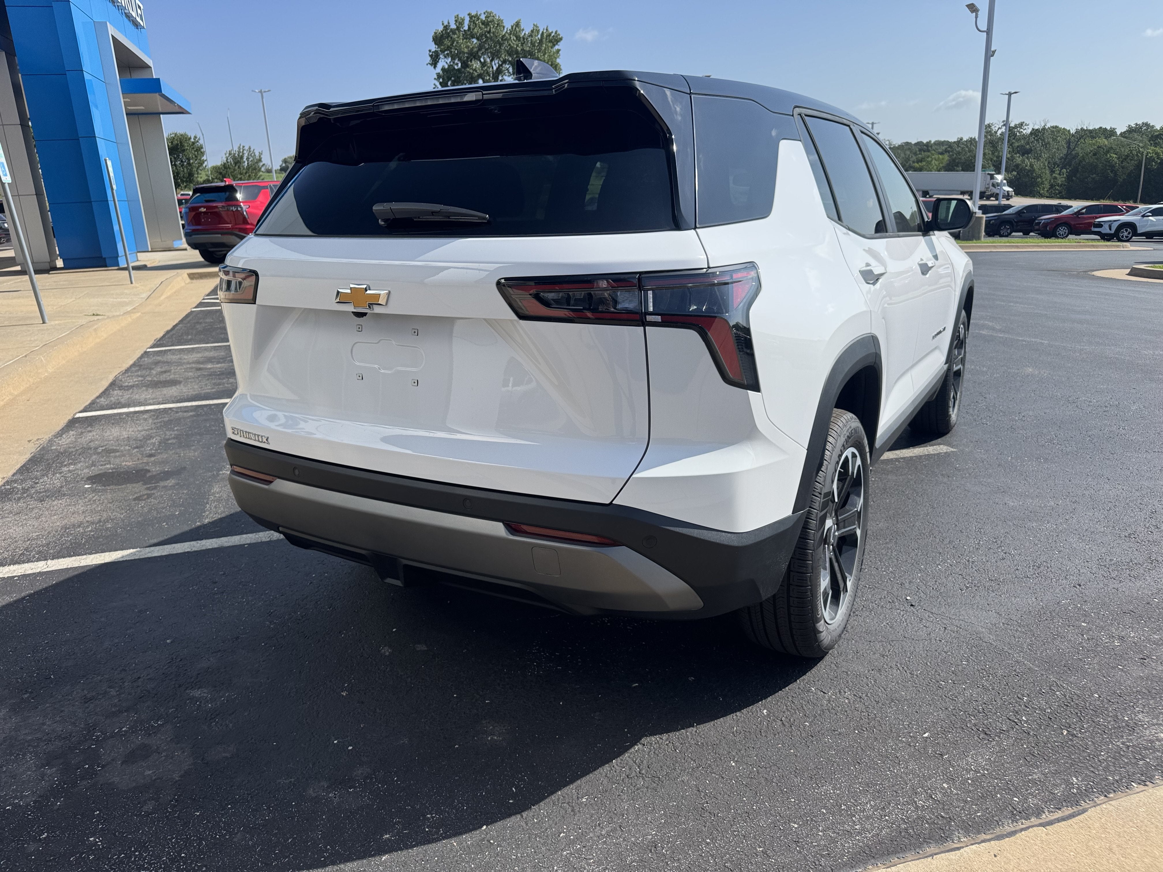 2027 Chevrolet Equinox LT