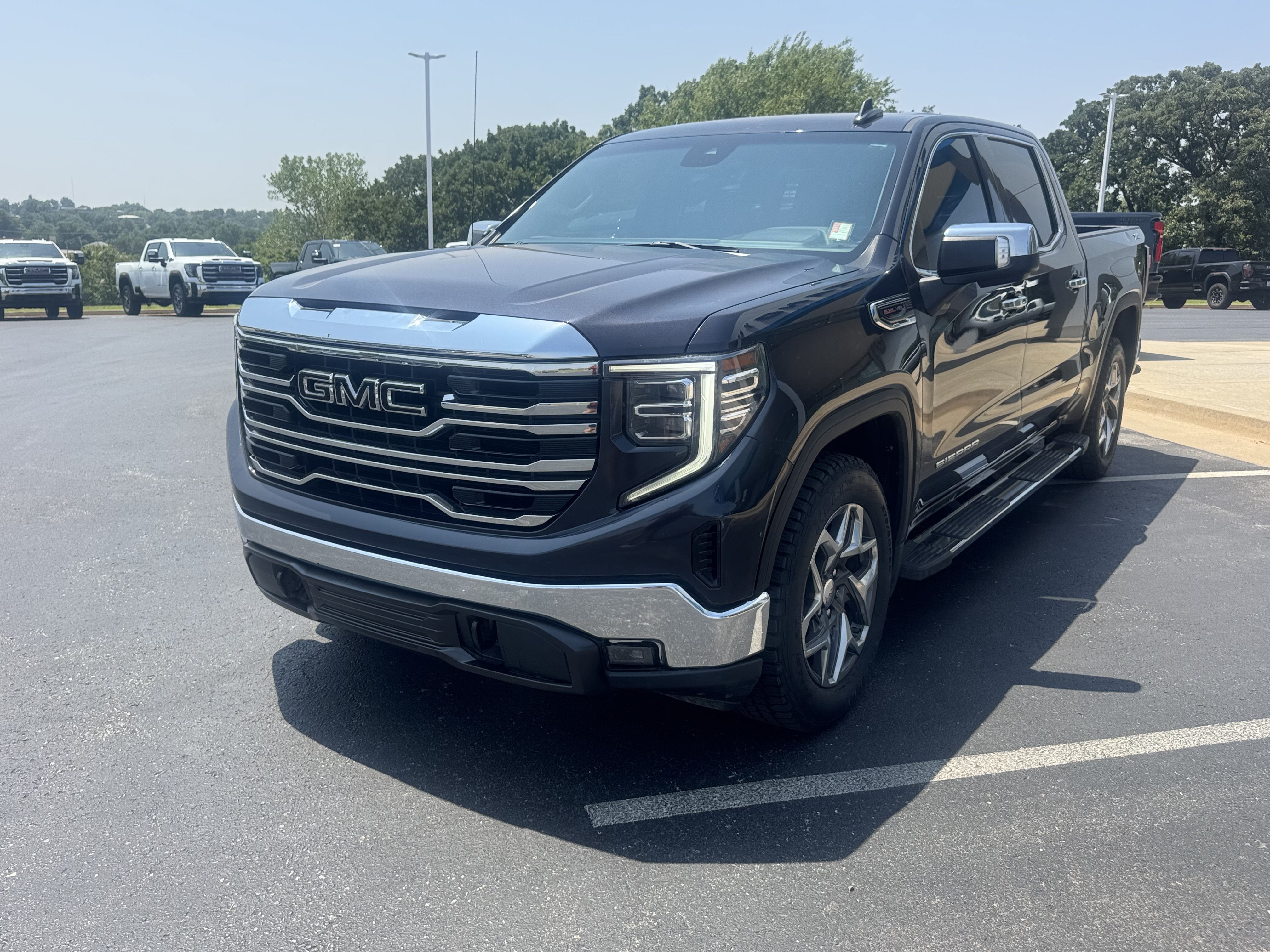 2023 GMC Sierra 1500 SLT